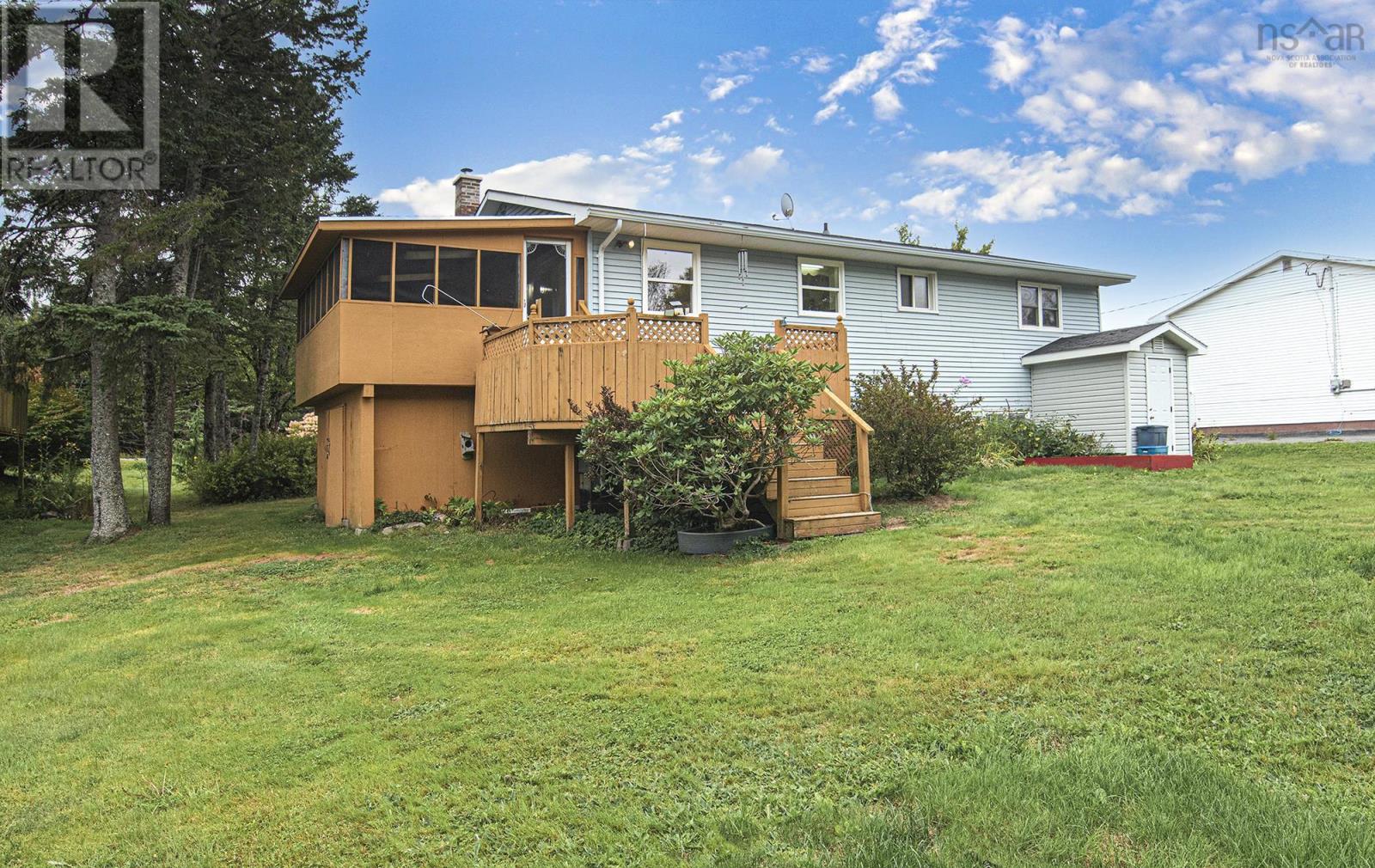 19 Walker Street, Lake Echo, Nova Scotia  B3E 1M4 - Photo 33 - 202523289