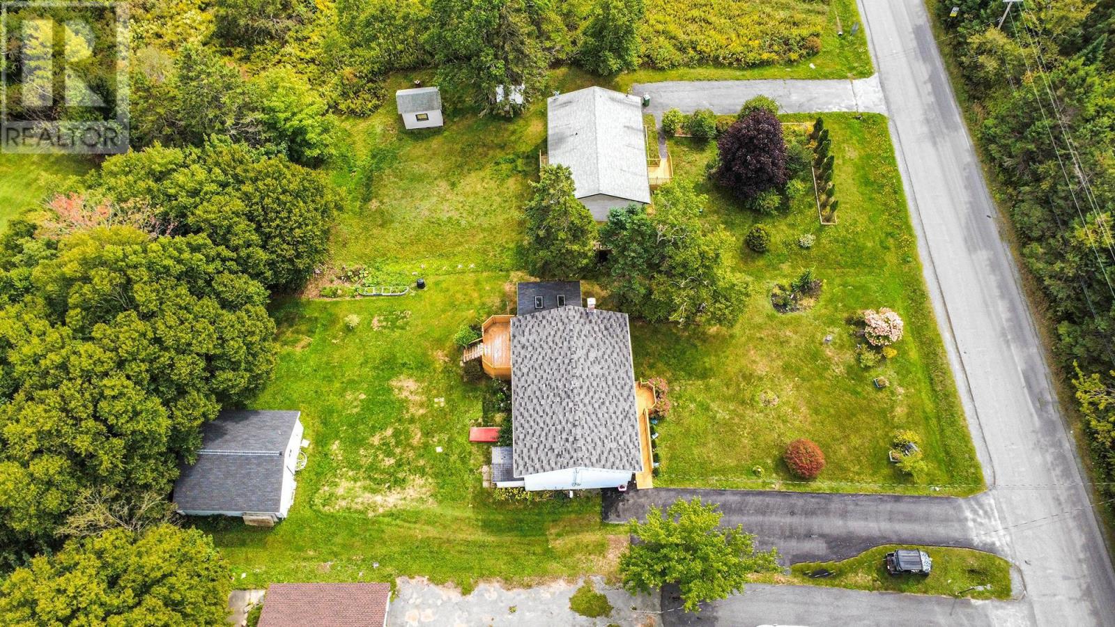 19 Walker Street, Lake Echo, Nova Scotia  B3E 1M4 - Photo 36 - 202523289