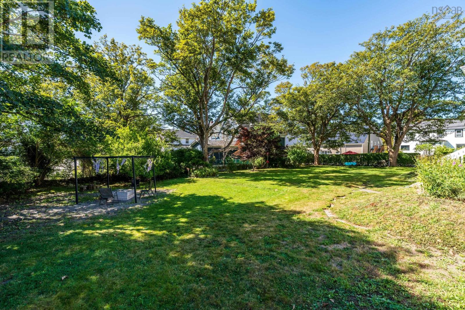 15 Brunswick Street, Yarmouth, Nova Scotia  B5A 2E2 - Photo 42 - 202523340