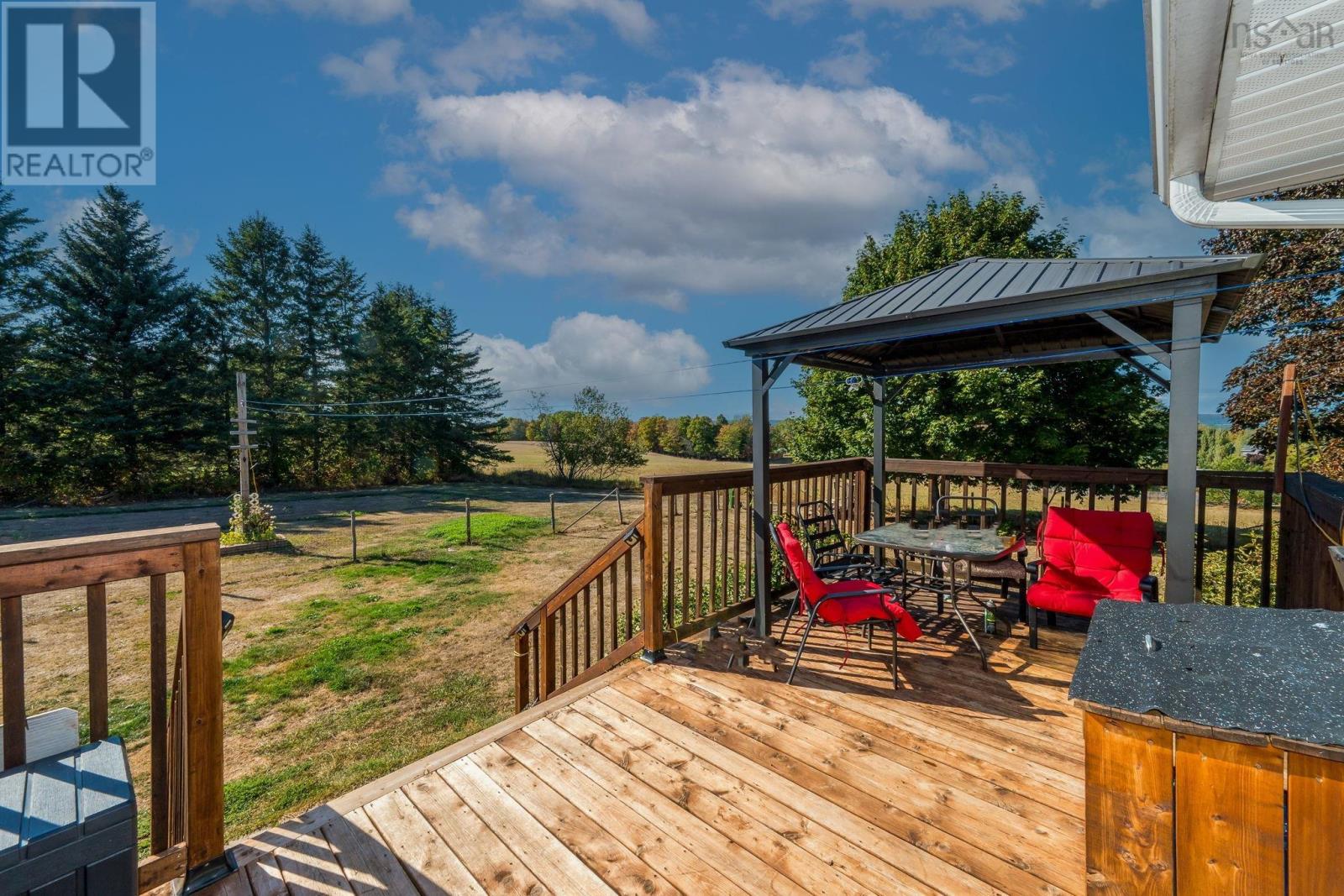 387 Lawrence Road, Rockland, Nova Scotia  B0P 1E0 - Photo 17 - 202523359