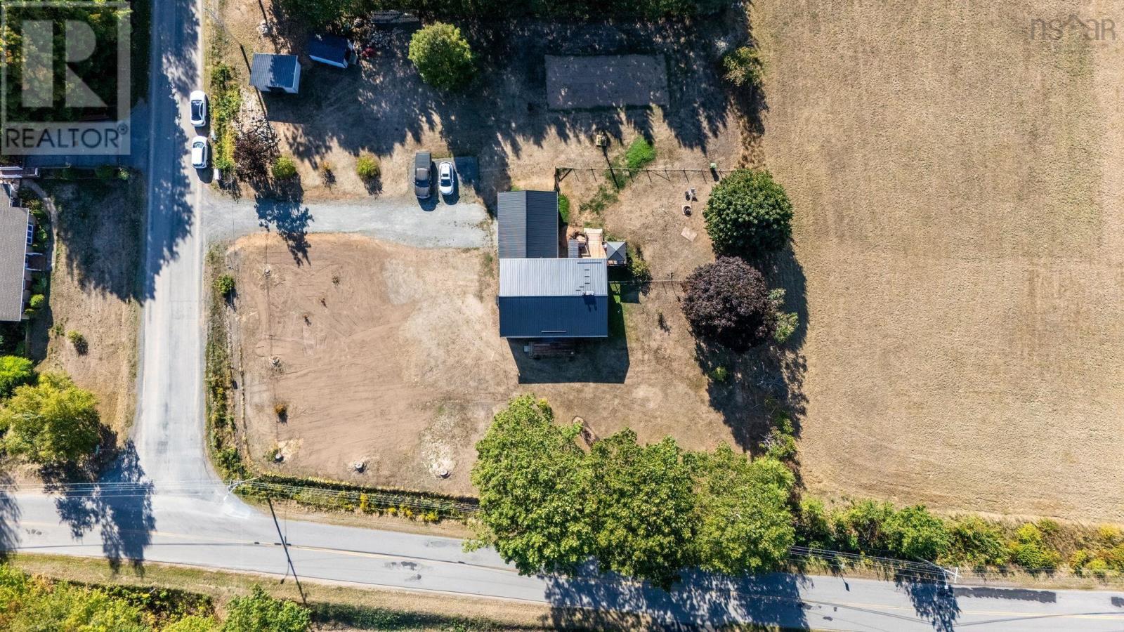 387 Lawrence Road, Rockland, Nova Scotia  B0P 1E0 - Photo 8 - 202523359