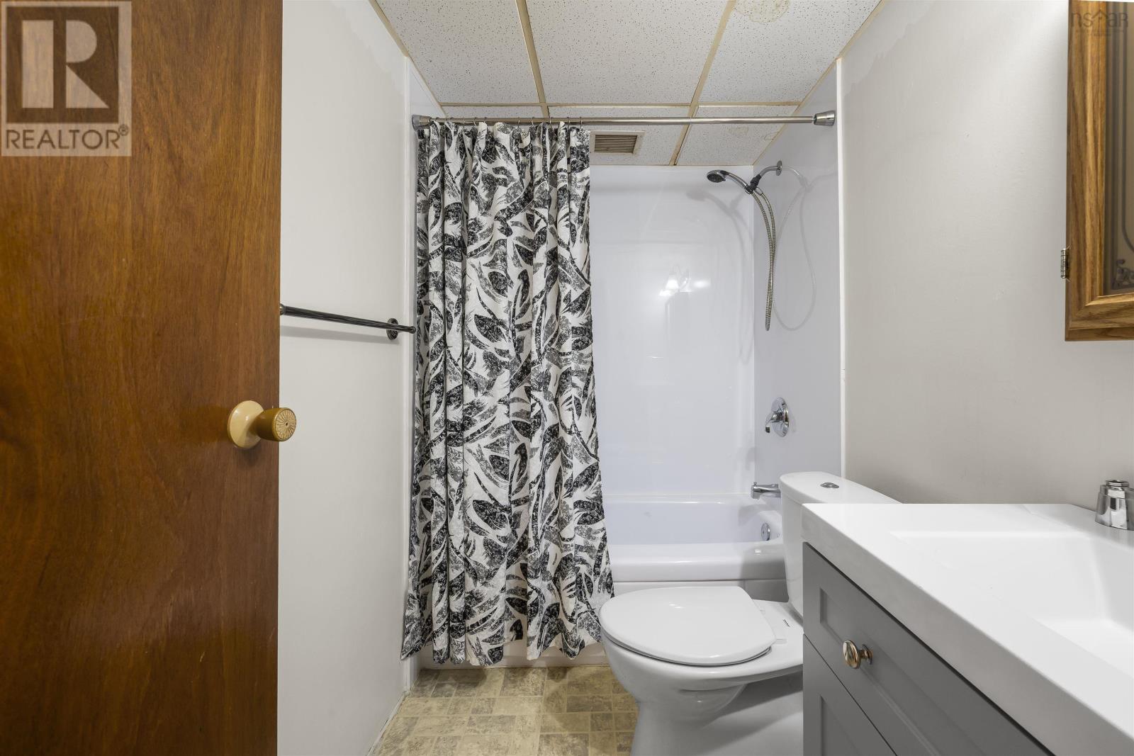 503 5572 Northridge Road, Halifax, Nova Scotia  B3K 5K2 - Photo 10 - 202523400