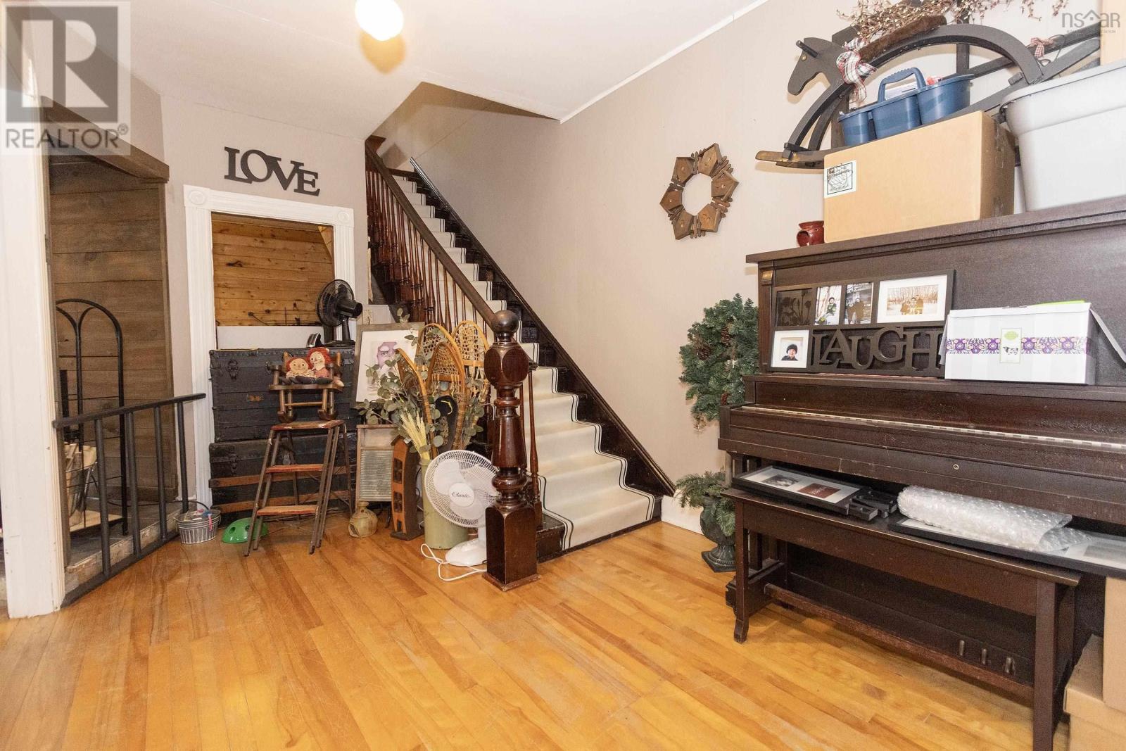 26 Starr Street, Springhill, Nova Scotia  B0M 1X0 - Photo 16 - 202523472