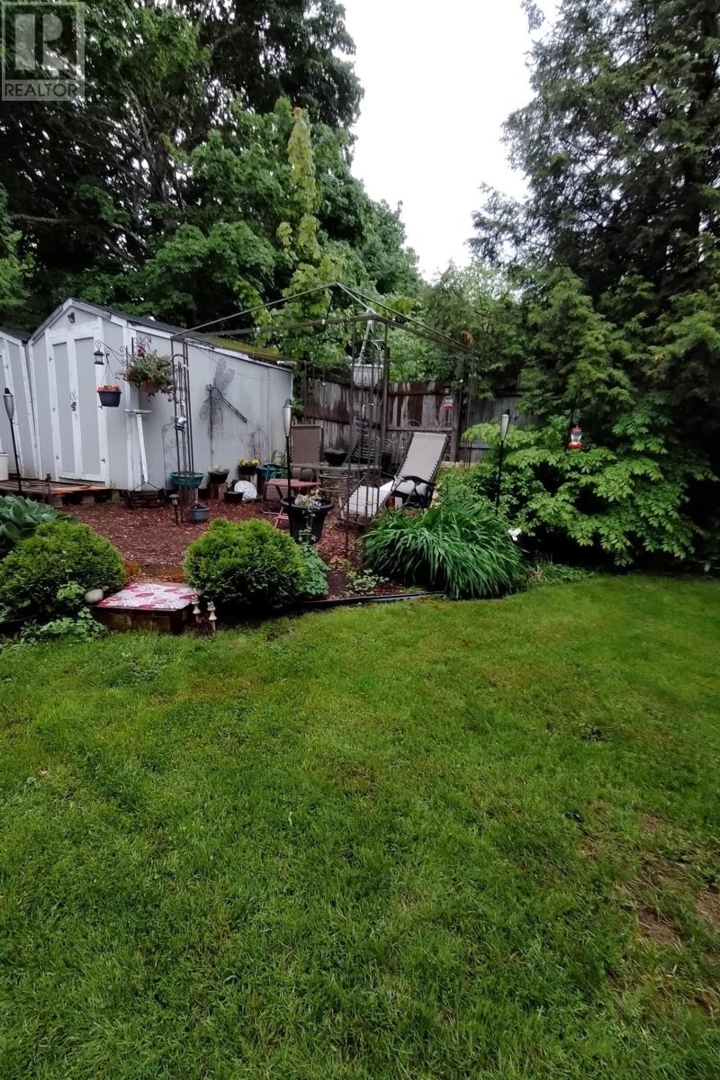 26 Starr Street, Springhill, Nova Scotia  B0M 1X0 - Photo 31 - 202523472