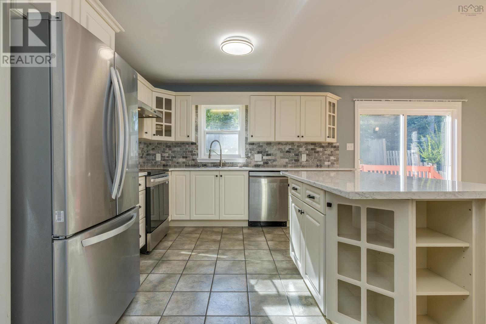 246 Langbrae Drive, Halifax, Nova Scotia  B3S 1K4 - Photo 10 - 202523547