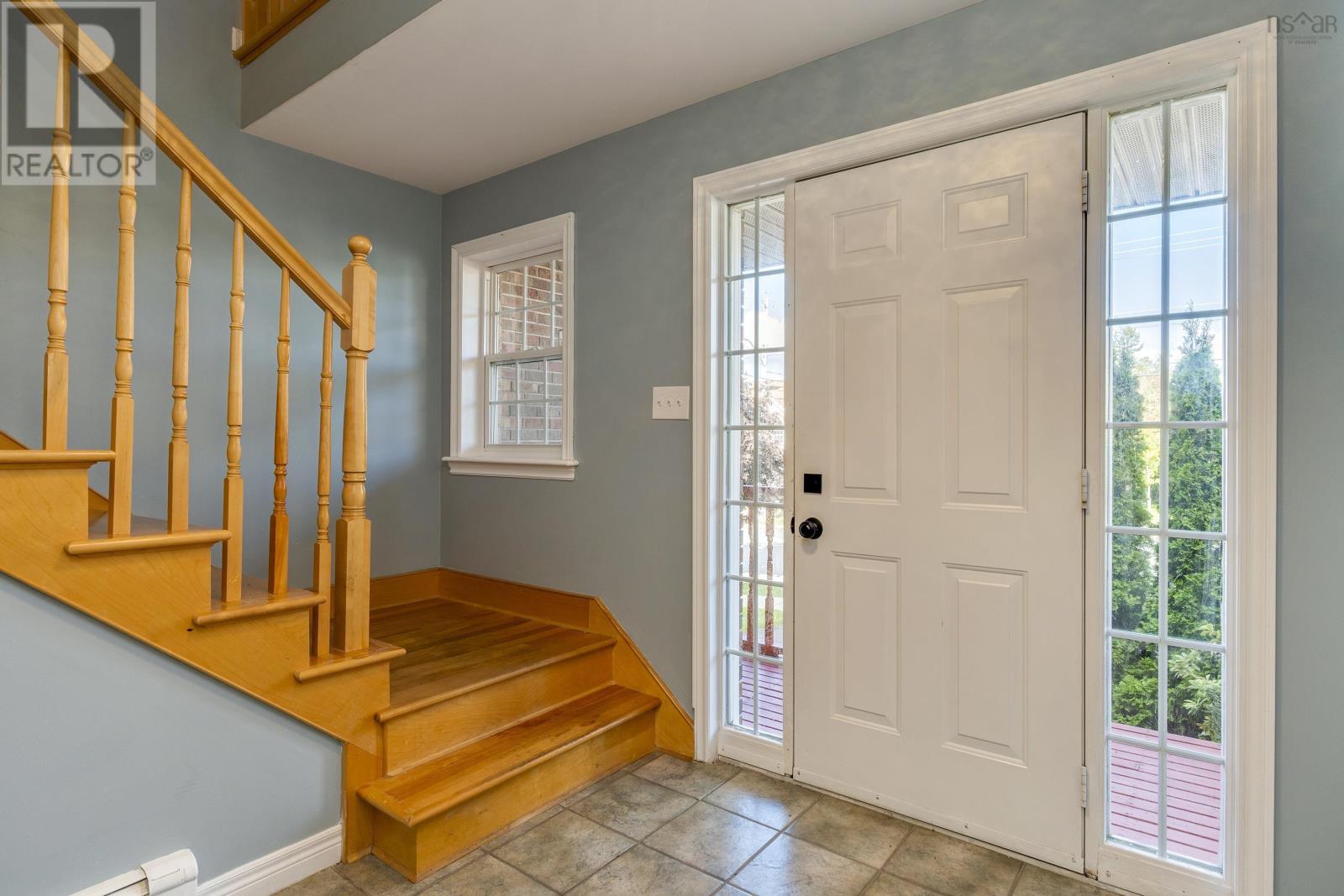 246 Langbrae Drive, Halifax, Nova Scotia  B3S 1K4 - Photo 4 - 202523547