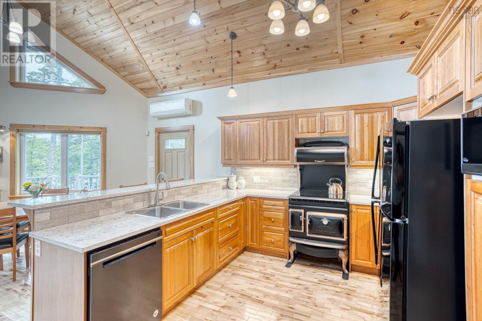 33 Eastern Point Lane, East Uniacke, Nova Scotia  B0N 1Z0 - Photo 15 - 202523576