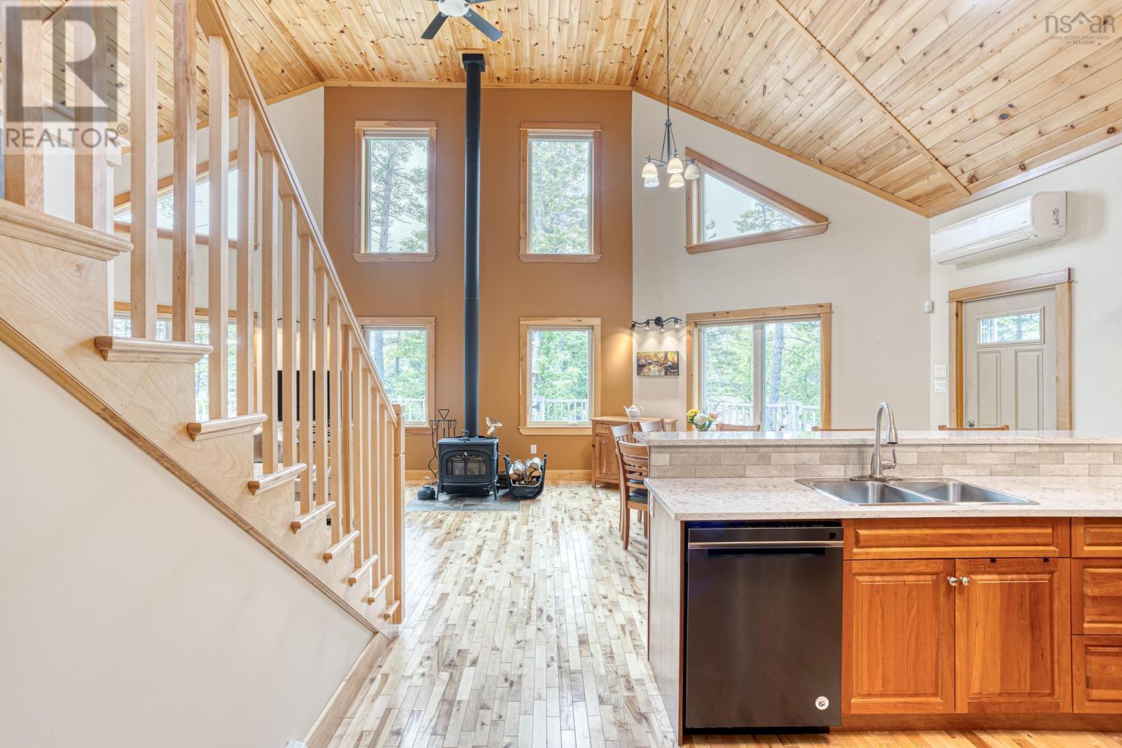 33 Eastern Point Lane, East Uniacke, Nova Scotia  B0N 1Z0 - Photo 17 - 202523576