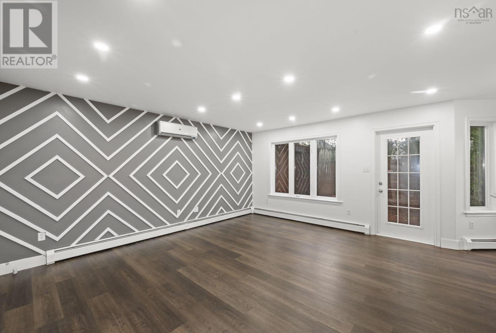 1 Glenbourne Court, Halifax, Nova Scotia  B3S 1E2 - Photo 5 - 202523640