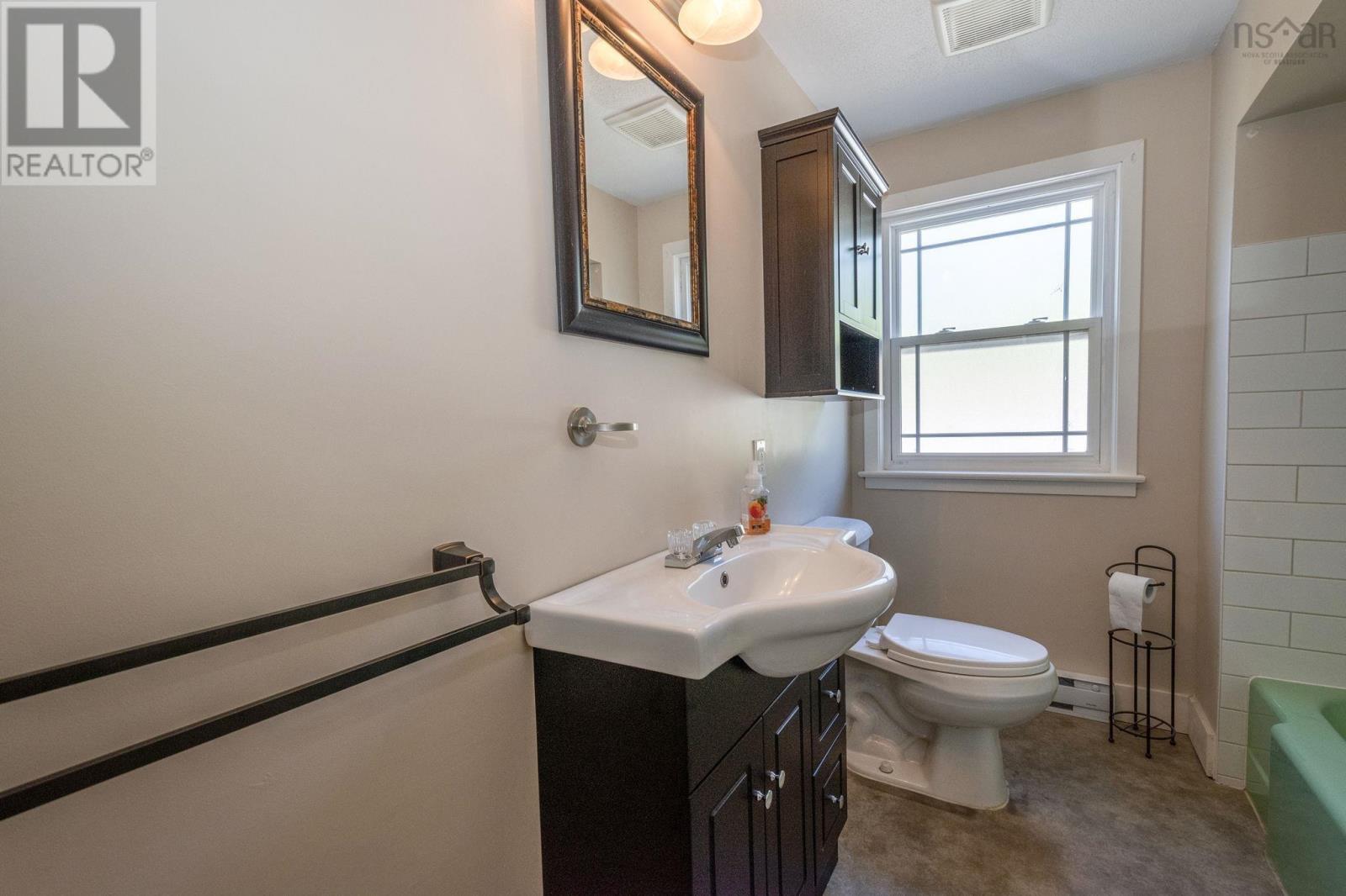 419 Main Street, Middleton, Nova Scotia  B0S 1M0 - Photo 16 - 202523707