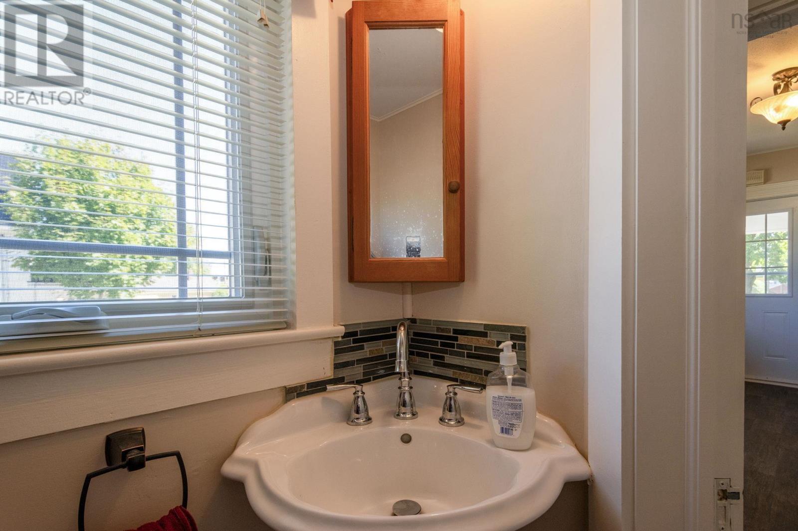 419 Main Street, Middleton, Nova Scotia  B0S 1M0 - Photo 25 - 202523707