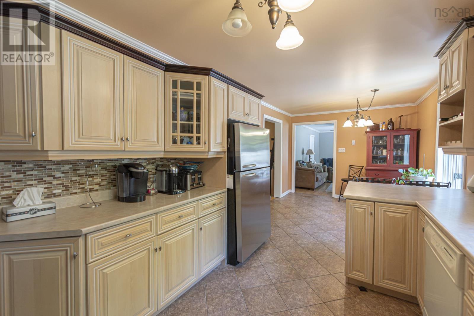 113 Aspen Street, Stellarton, Nova Scotia  B0K 1S0 - Photo 10 - 202523776