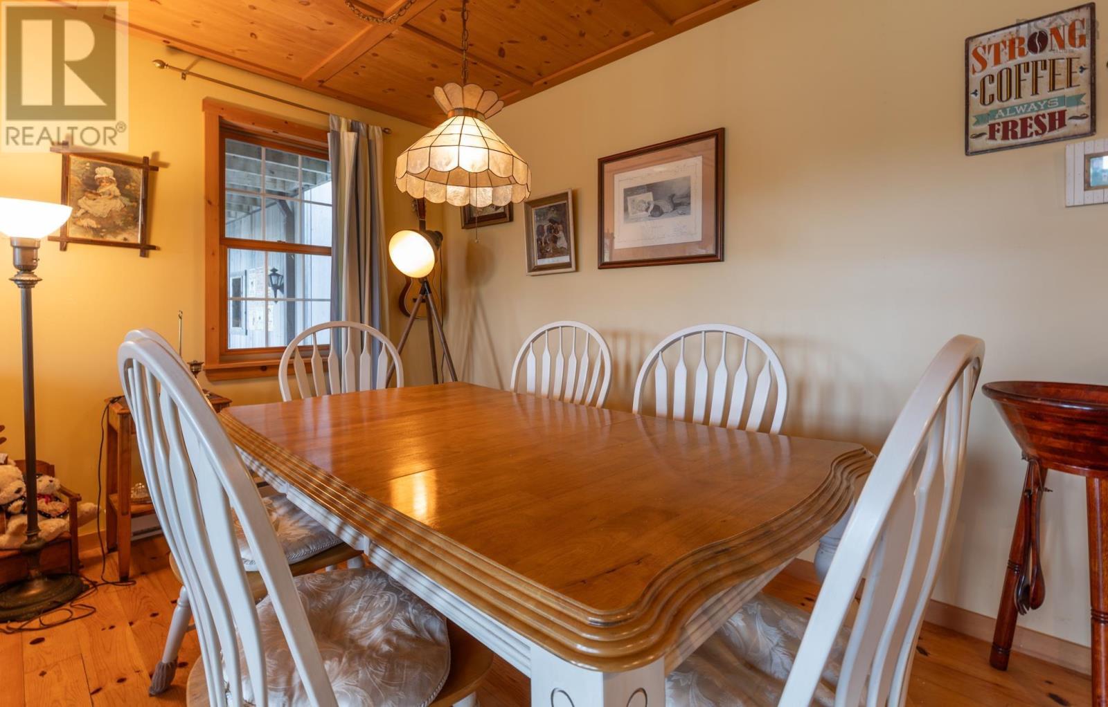 240 Pine Prince Drive, Briar Lake, Nova Scotia  B0W 2Y0 - Photo 11 - 202523794