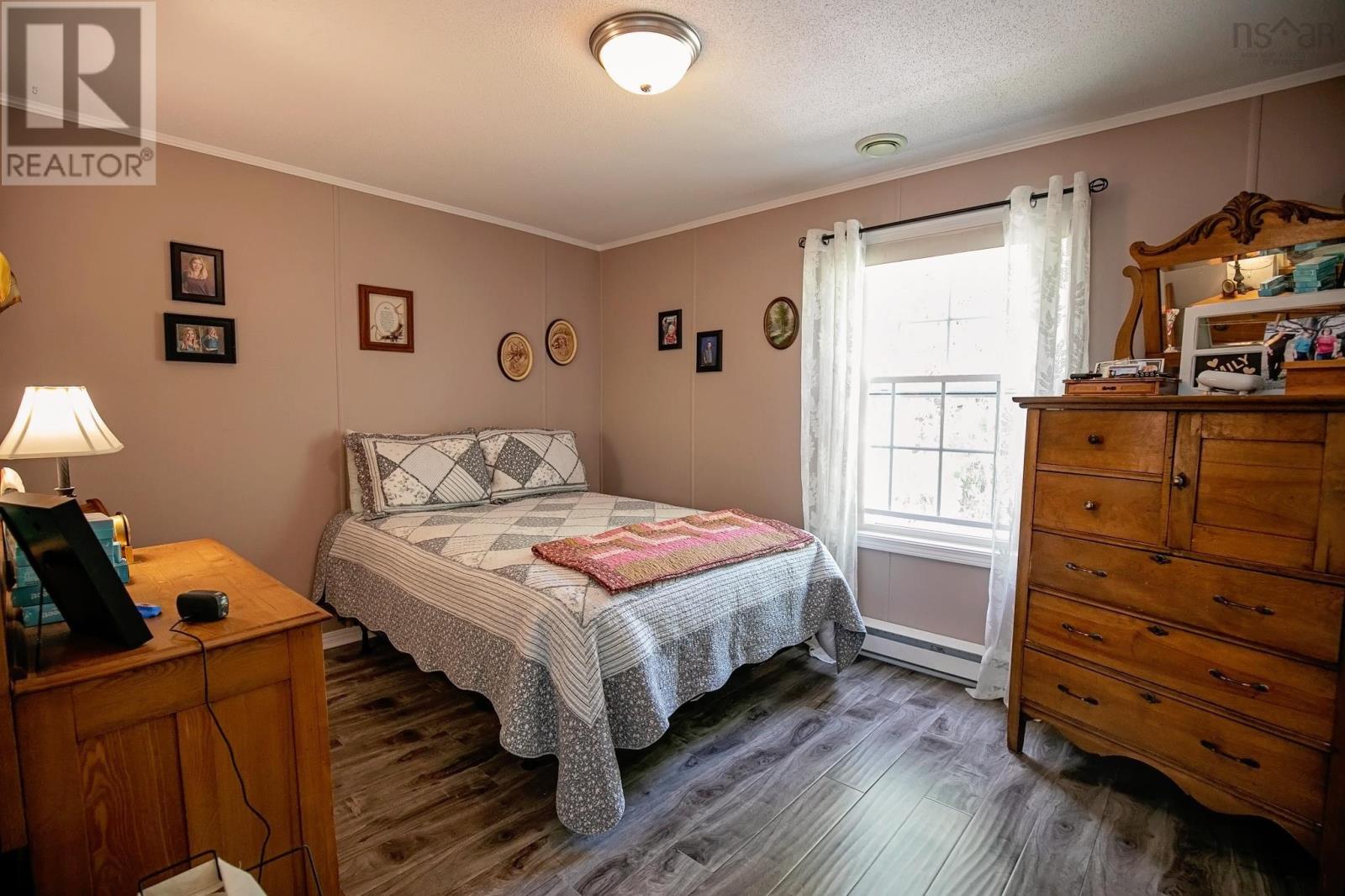 50 Pinehurst Street, Amherst, Nova Scotia  B4H 4X4 - Photo 37 - 202523903