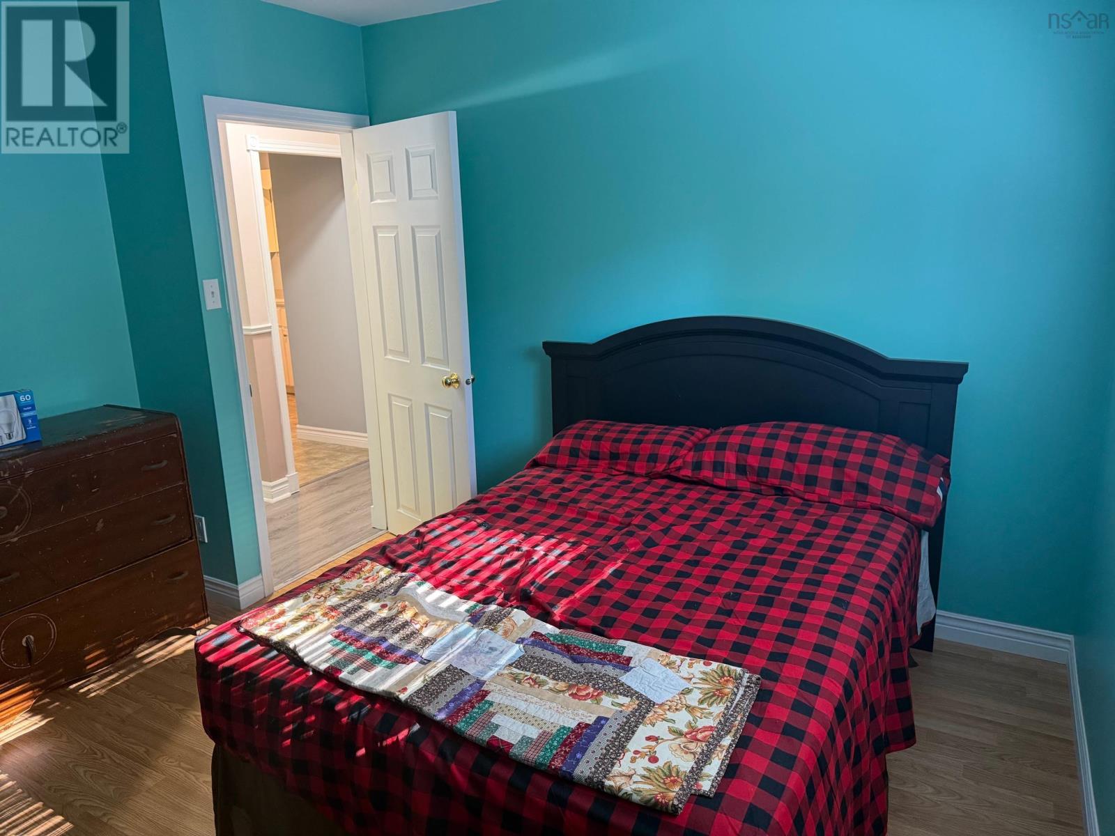 24 Highland Street, Sydney, Nova Scotia  B1P 4H9 - Photo 23 - 202523944