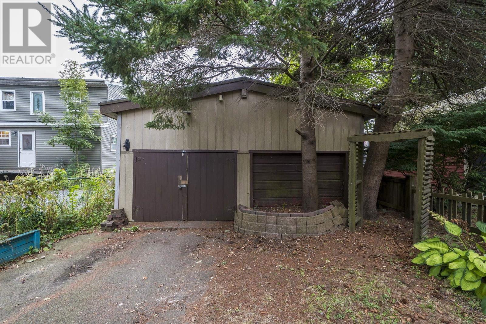 5726 Willow Street, Halifax, Nova Scotia  B3K 1L7 - Photo 28 - 202523945