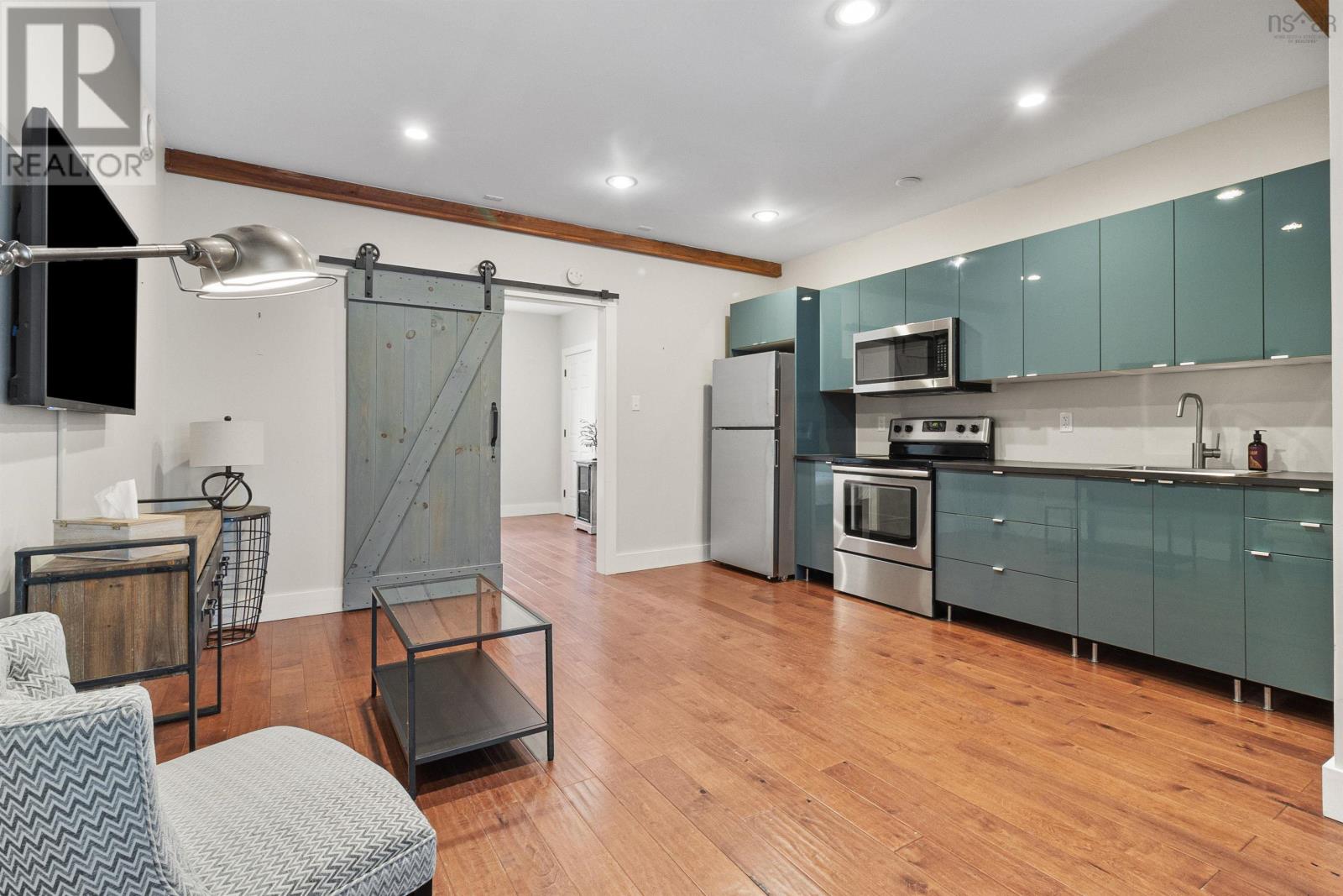 662 Main Street, Mahone Bay, Nova Scotia  B0J 2E0 - Photo 17 - 202523963