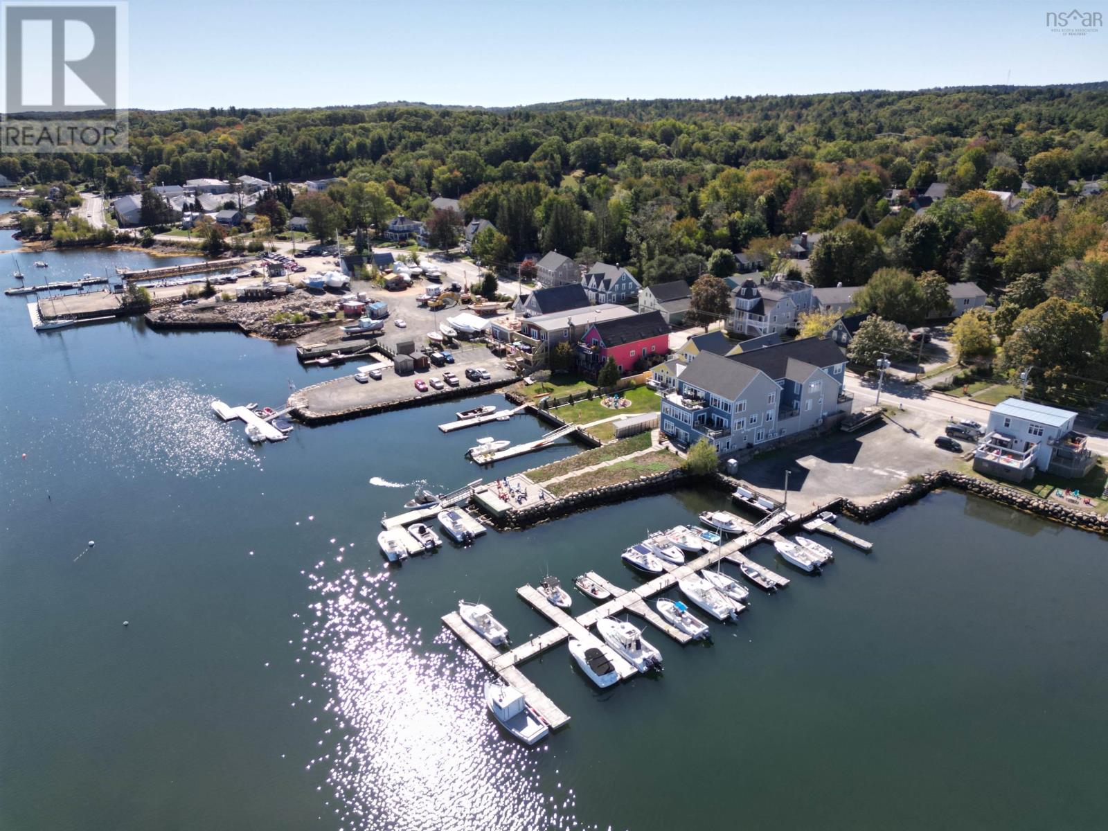 662 Main Street, Mahone Bay, Nova Scotia  B0J 2E0 - Photo 6 - 202523963