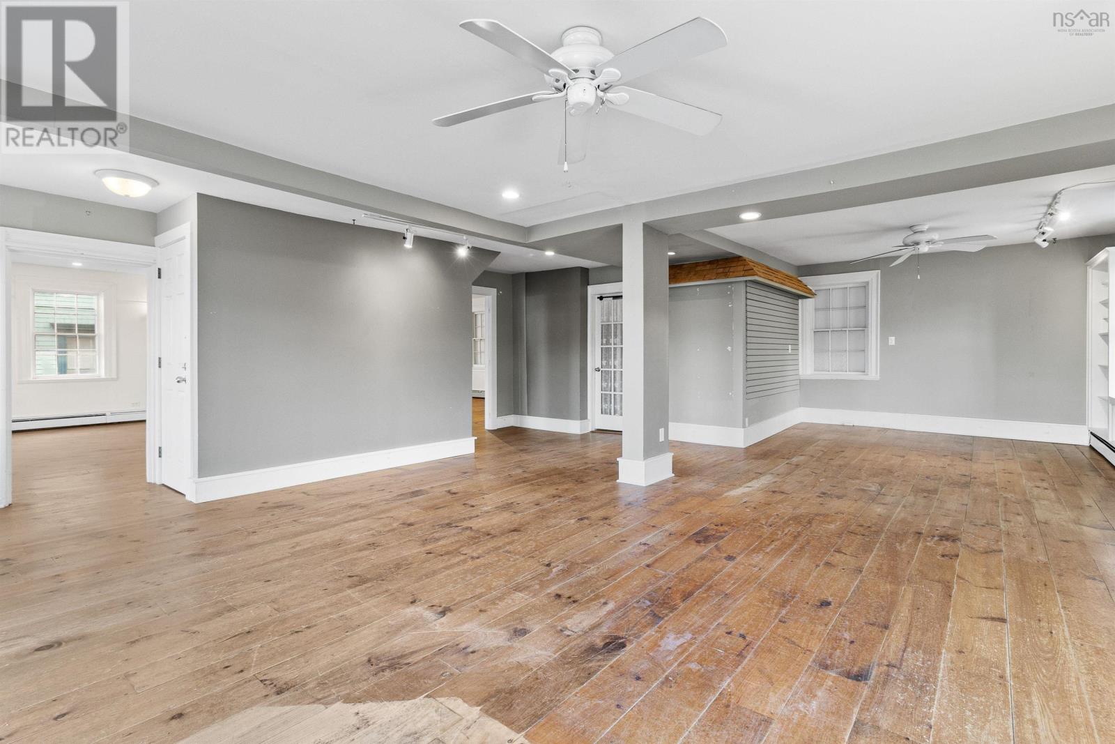 662 Main Street, Mahone Bay, Nova Scotia  B0J 2E0 - Photo 9 - 202523963