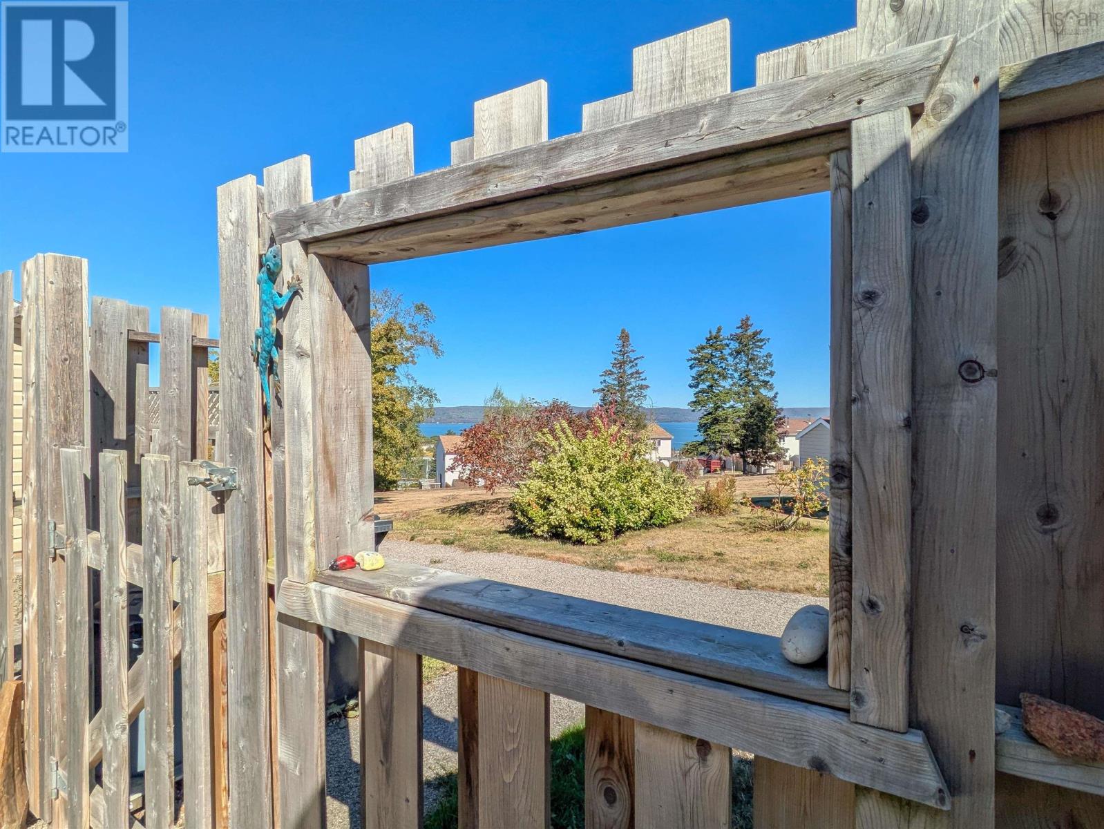 544 South Broadway Avenue, Cornwallis Park, Nova Scotia  B0S 1H0 - Photo 9 - 202523975