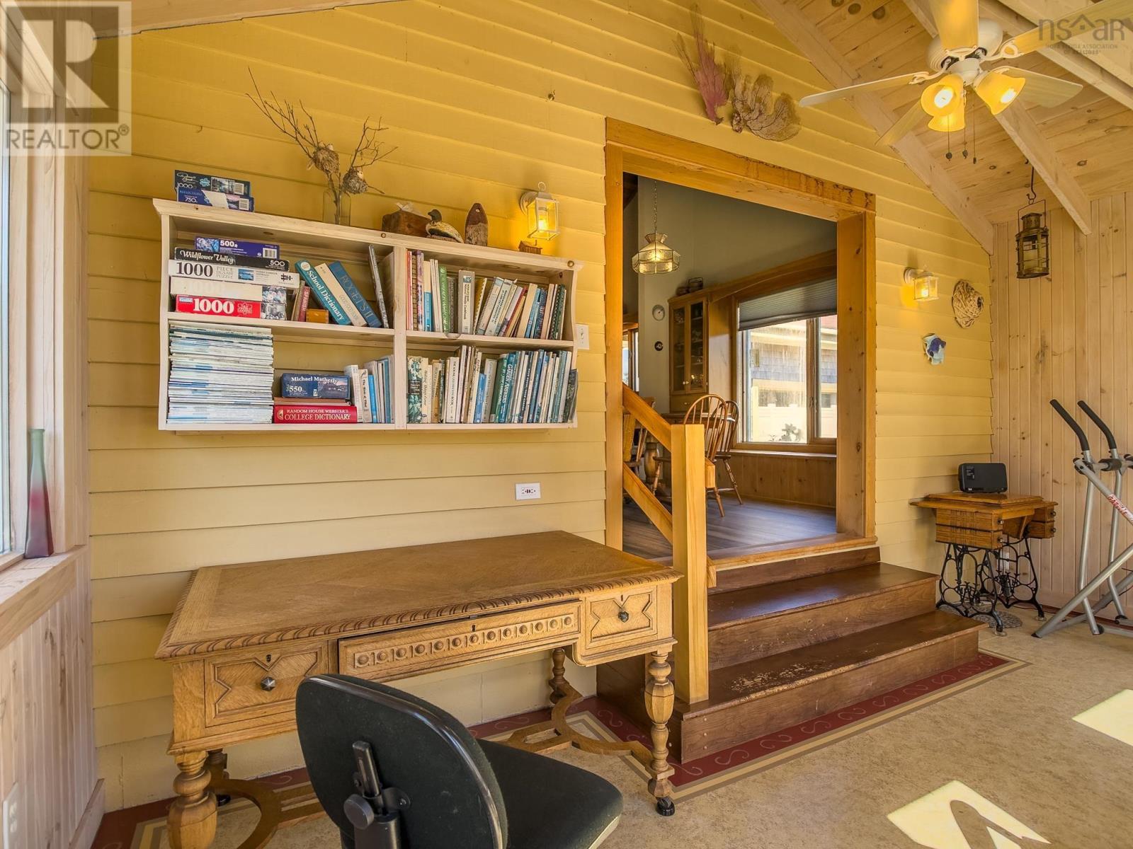 40 Country Lane, Lower West Pubnico, Nova Scotia  B0W 2C0 - Photo 33 - 202523978