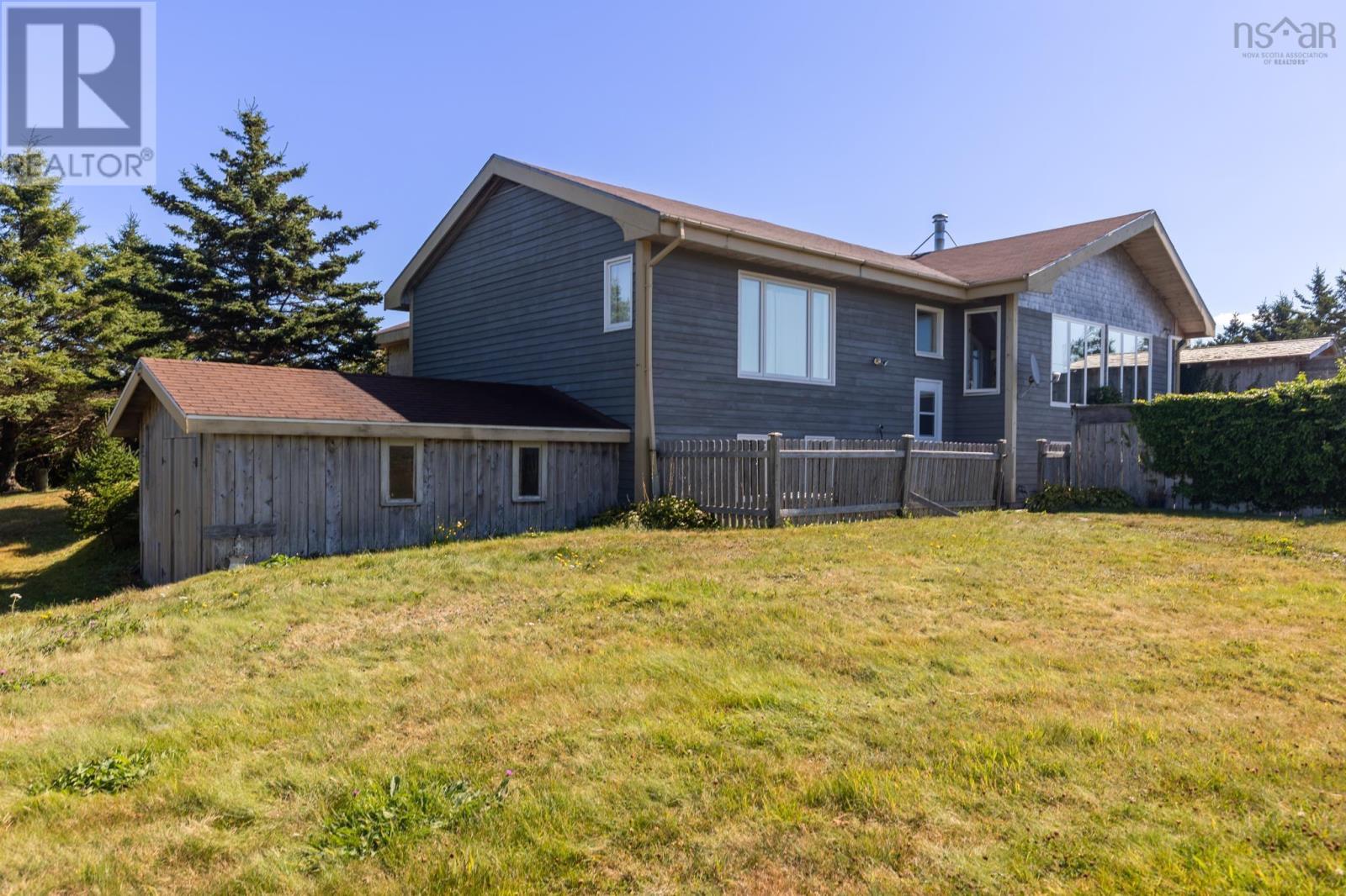 40 Country Lane, Lower West Pubnico, Nova Scotia  B0W 2C0 - Photo 7 - 202523978