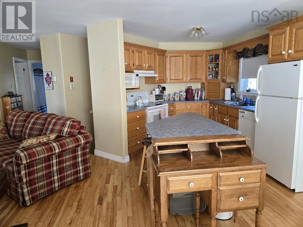 40 Silverwood Dr., Valley, Nova Scotia  B2N 6Y6 - Photo 8 - 202524006