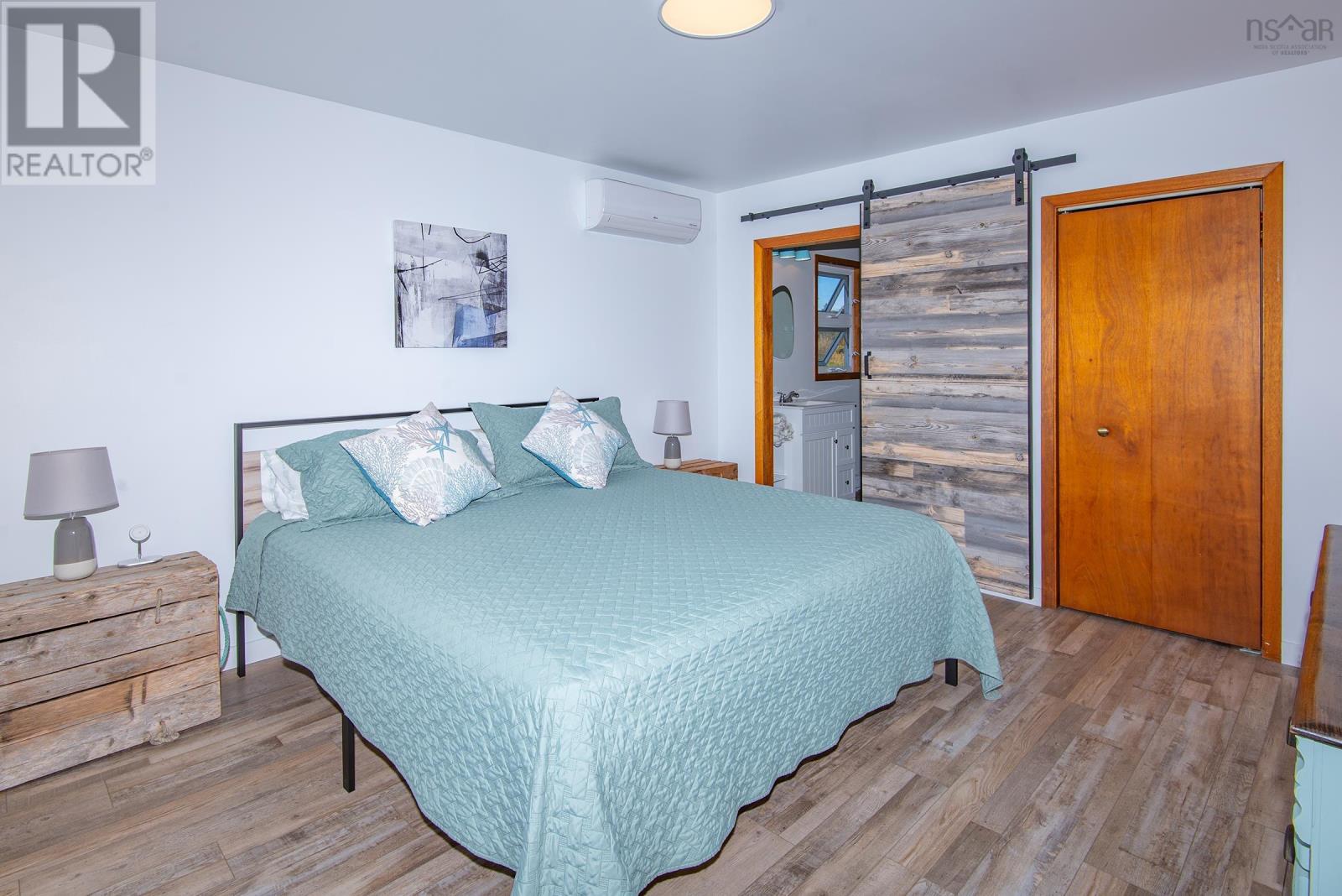 5956 Highway 1, Mavillette, Nova Scotia  B5A 5B3 - Photo 19 - 202524080