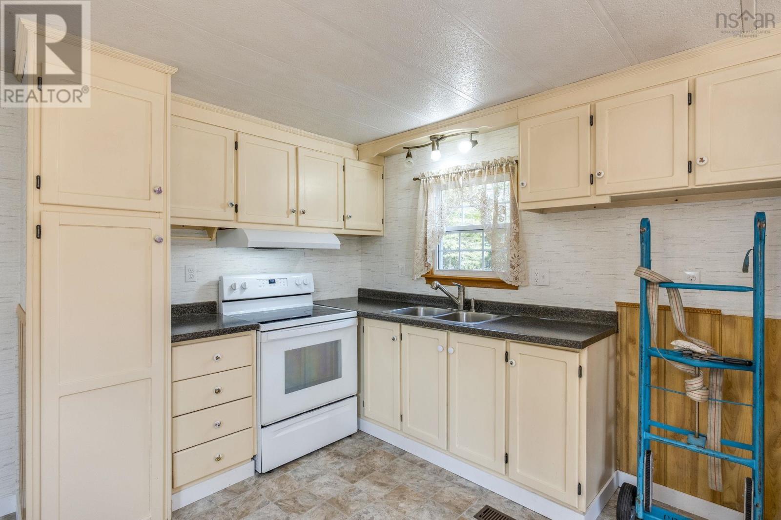 2140 Morden Road, Morden, Nova Scotia  B0P 1C0 - Photo 10 - 202524087