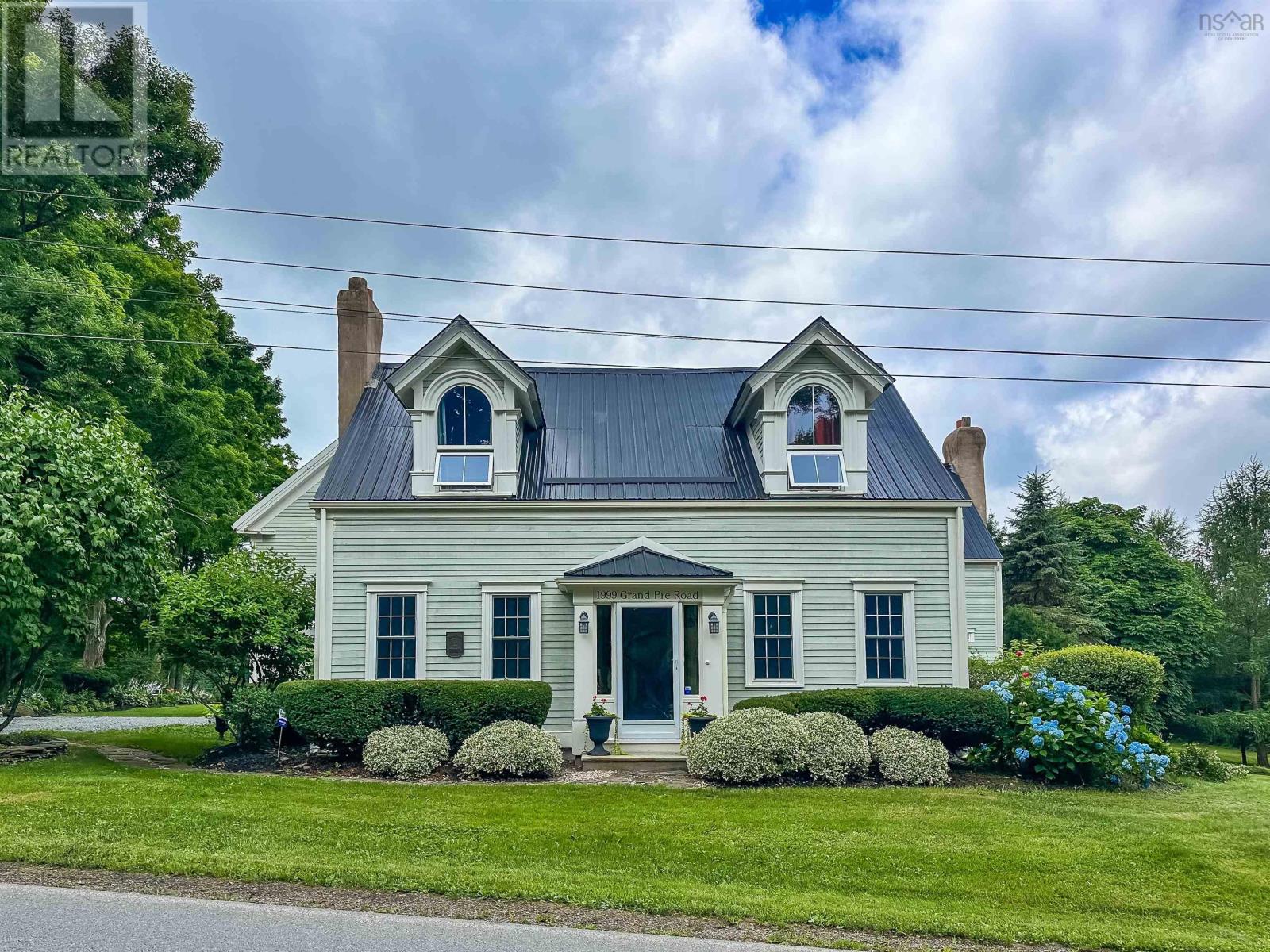 1999 Grand Pre Road, Grand Pré, Nova Scotia  B0P 1M0 - Photo 2 - 202524091