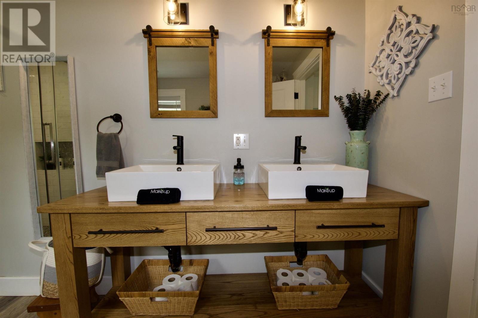 2760 Highway 203, Middle Ohio, Nova Scotia  B0T 1W0 - Photo 8 - 202524126