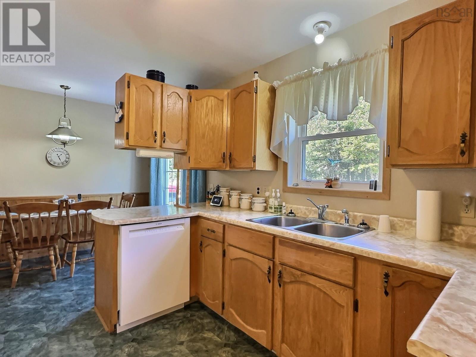 713 Greenville Road, Wentworth, Nova Scotia  B0M 1Z0 - Photo 2 - 202524140