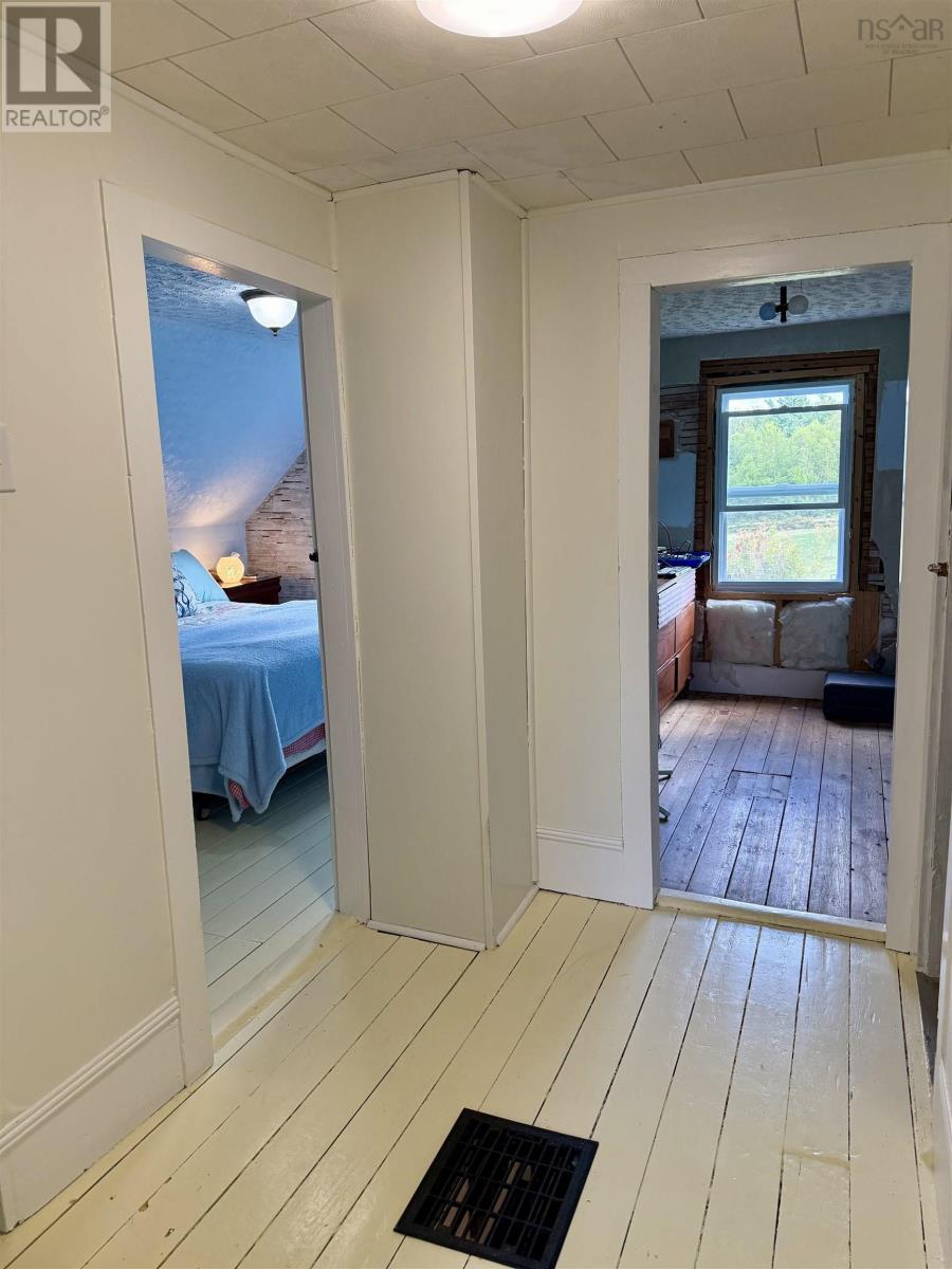 5100 Sandy Point Roads, Jordan Ferry, Nova Scotia  B0T 1W0 - Photo 35 - 202524145