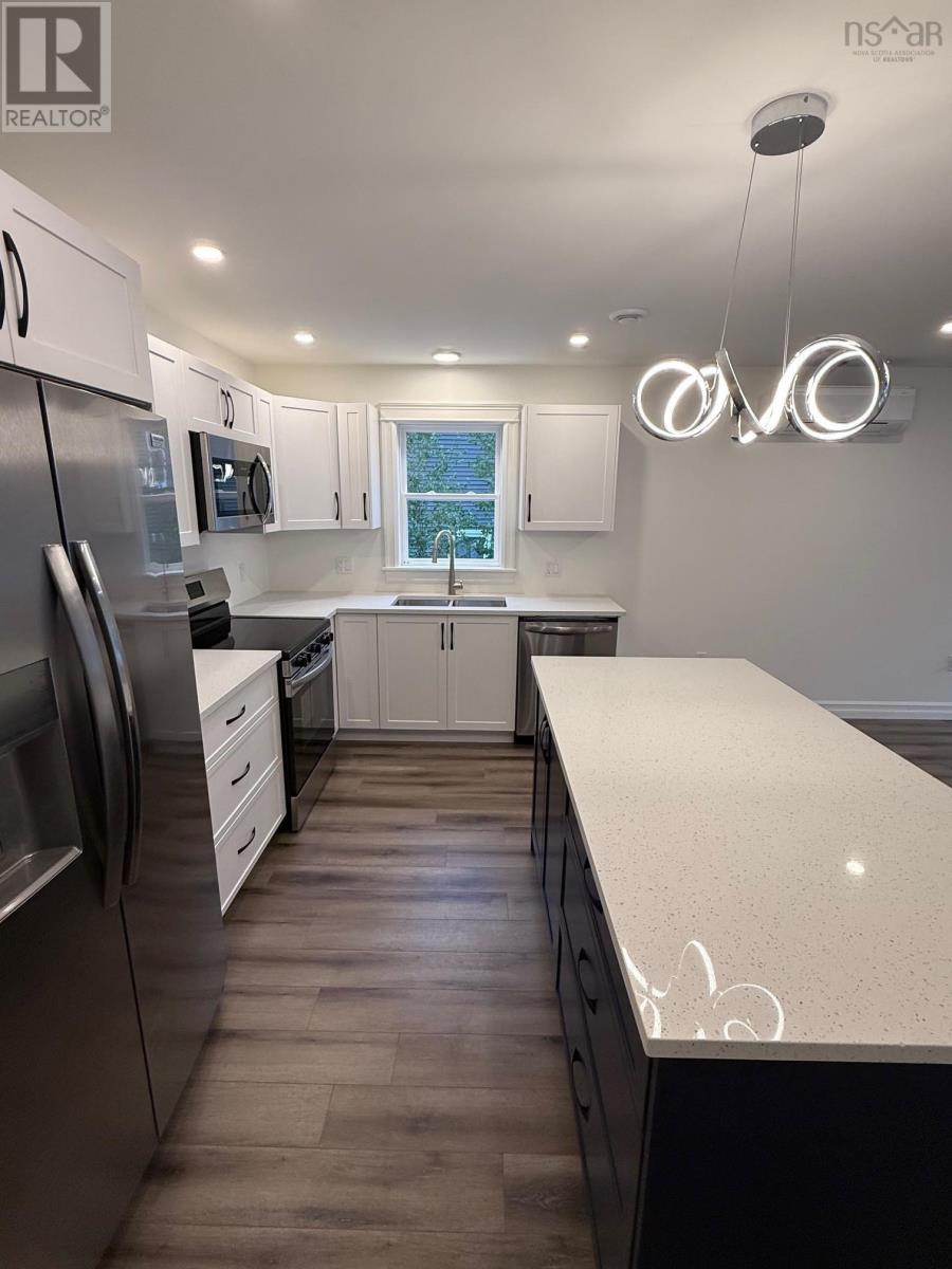 473 Glen Allan Drive, Bridgewater, Nova Scotia  B4V 0A8 - Photo 3 - 202524168