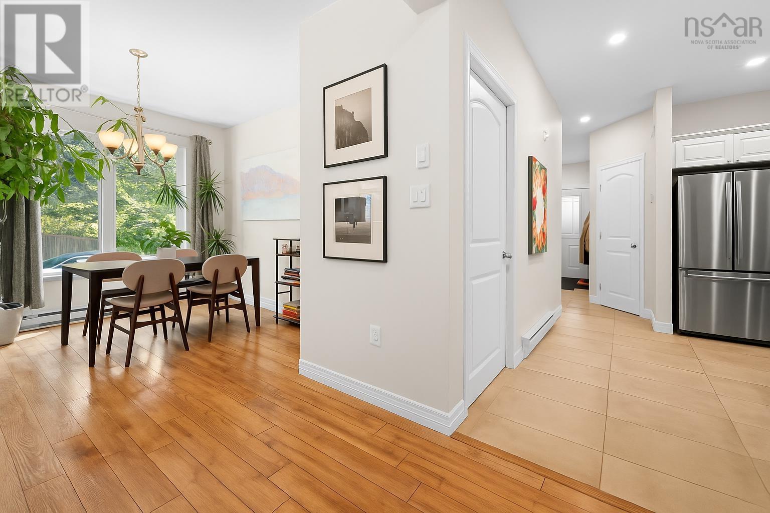 6354 Pepperell Street, Halifax, Nova Scotia  B3H 2P4 - Photo 7 - 202524212