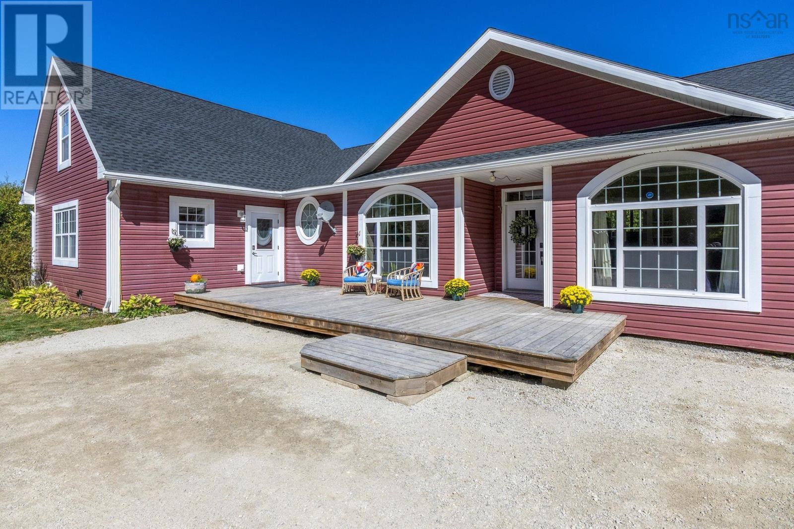 202 Mill Lake Road, Hubbards, Nova Scotia  B0J 1T0 - Photo 2 - 202524283