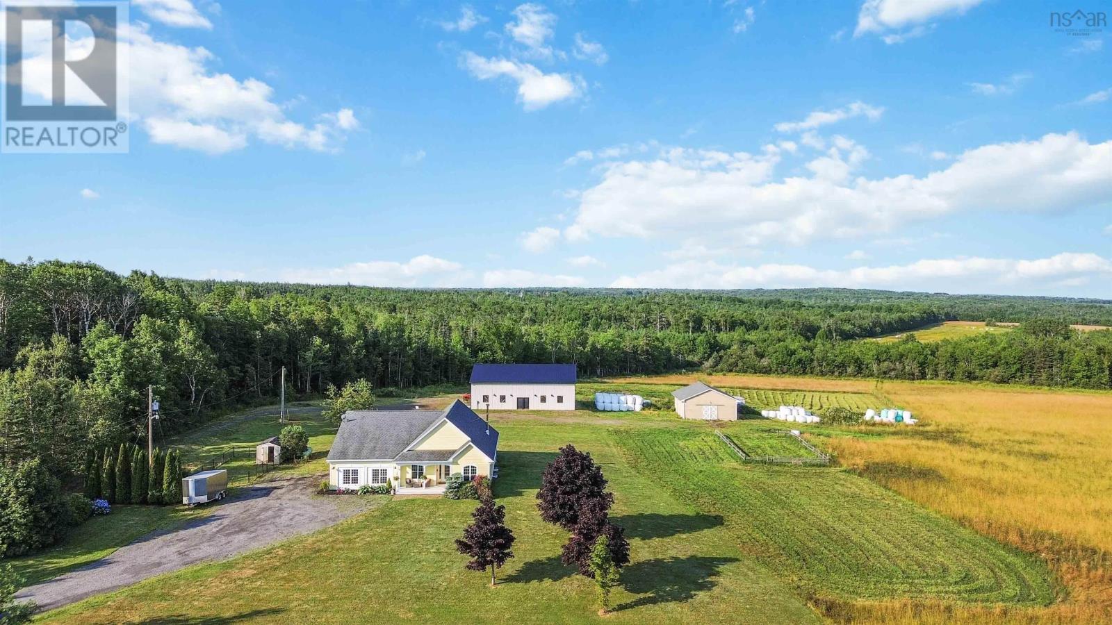 3419 Highway 359, Halls Harbour, Nova Scotia  B0P 1J0 - Photo 2 - 202524294