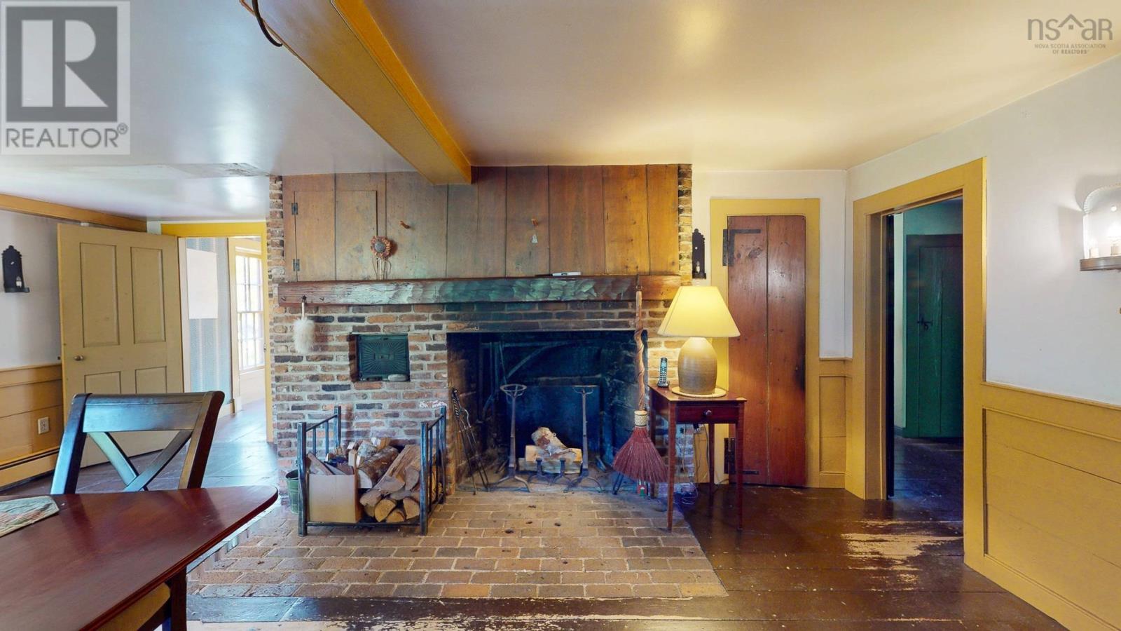 654 Main Street, Wolfville, Nova Scotia  B4P 1E8 - Photo 13 - 202524408