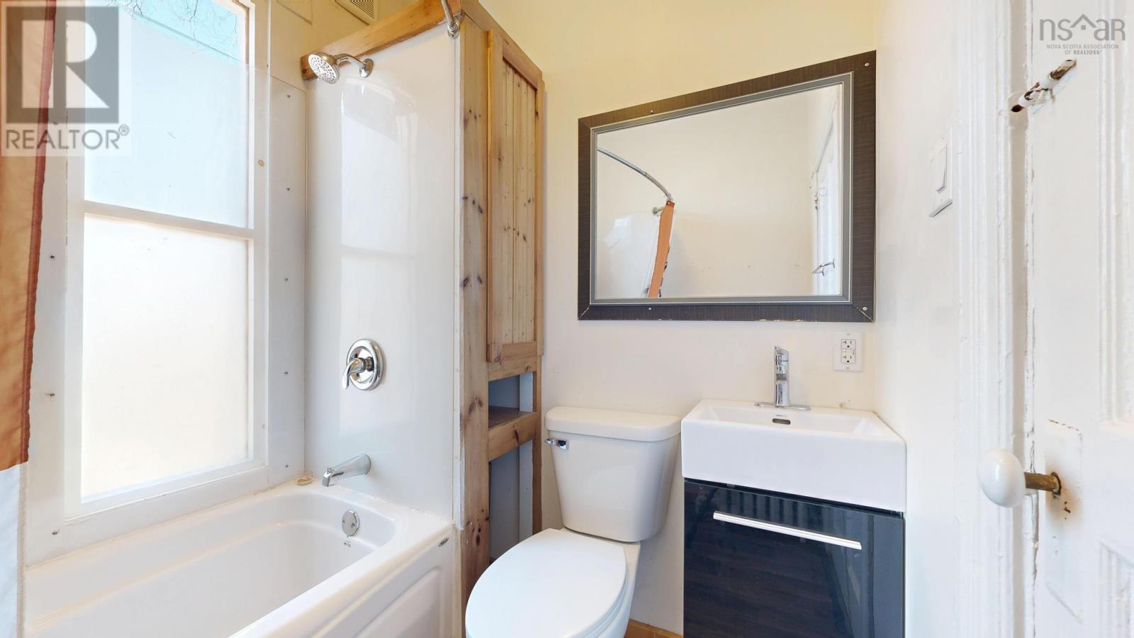 2683-2687 Fuller Terrace, Halifax Peninsula, Nova Scotia  B3K 3V9 - Photo 16 - 202524432