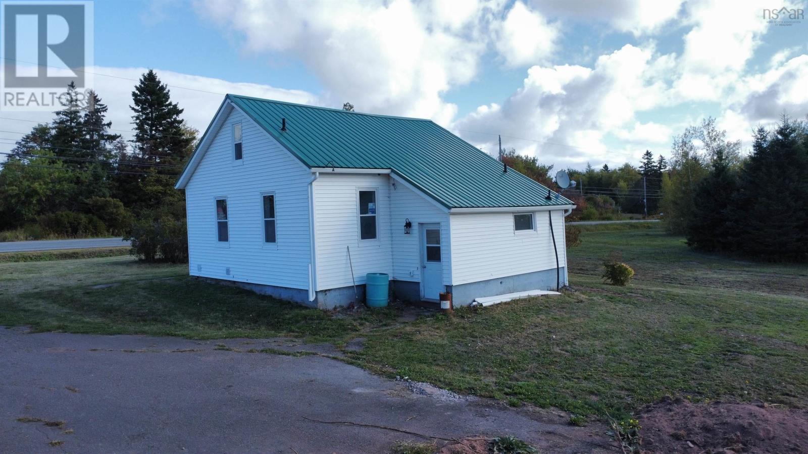 9080 Hwy#6 Highway, Pugwash, Nova Scotia  B0K 1L0 - Photo 7 - 202524436