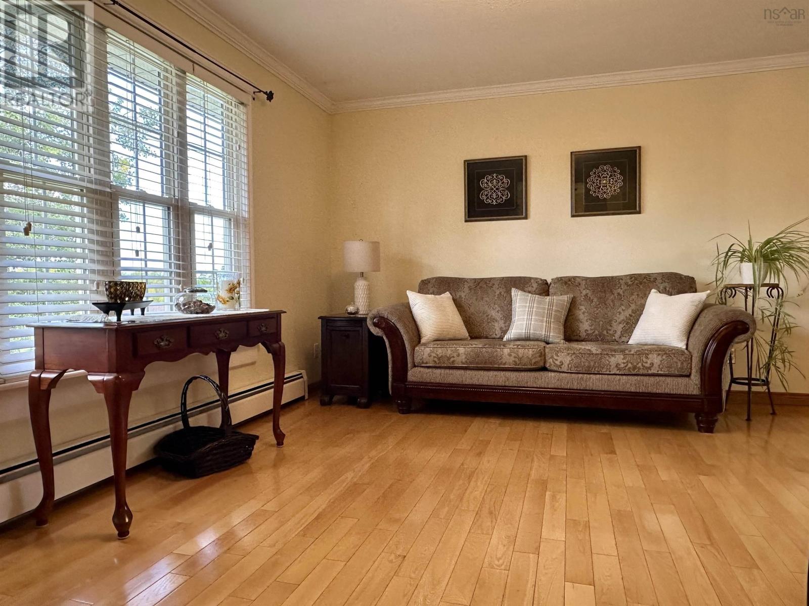 756 Forsyth Avenue, New Waterford, Nova Scotia  B1H 2Y5 - Photo 14 - 202524519