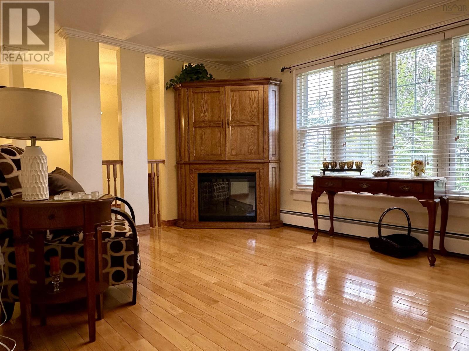 756 Forsyth Avenue, New Waterford, Nova Scotia  B1H 2Y5 - Photo 15 - 202524519