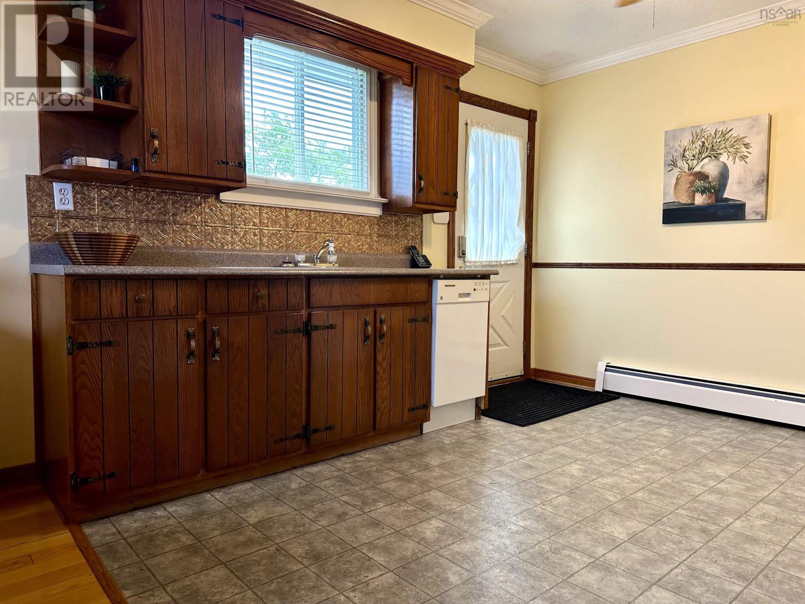 756 Forsyth Avenue, New Waterford, Nova Scotia  B1H 2Y5 - Photo 22 - 202524519