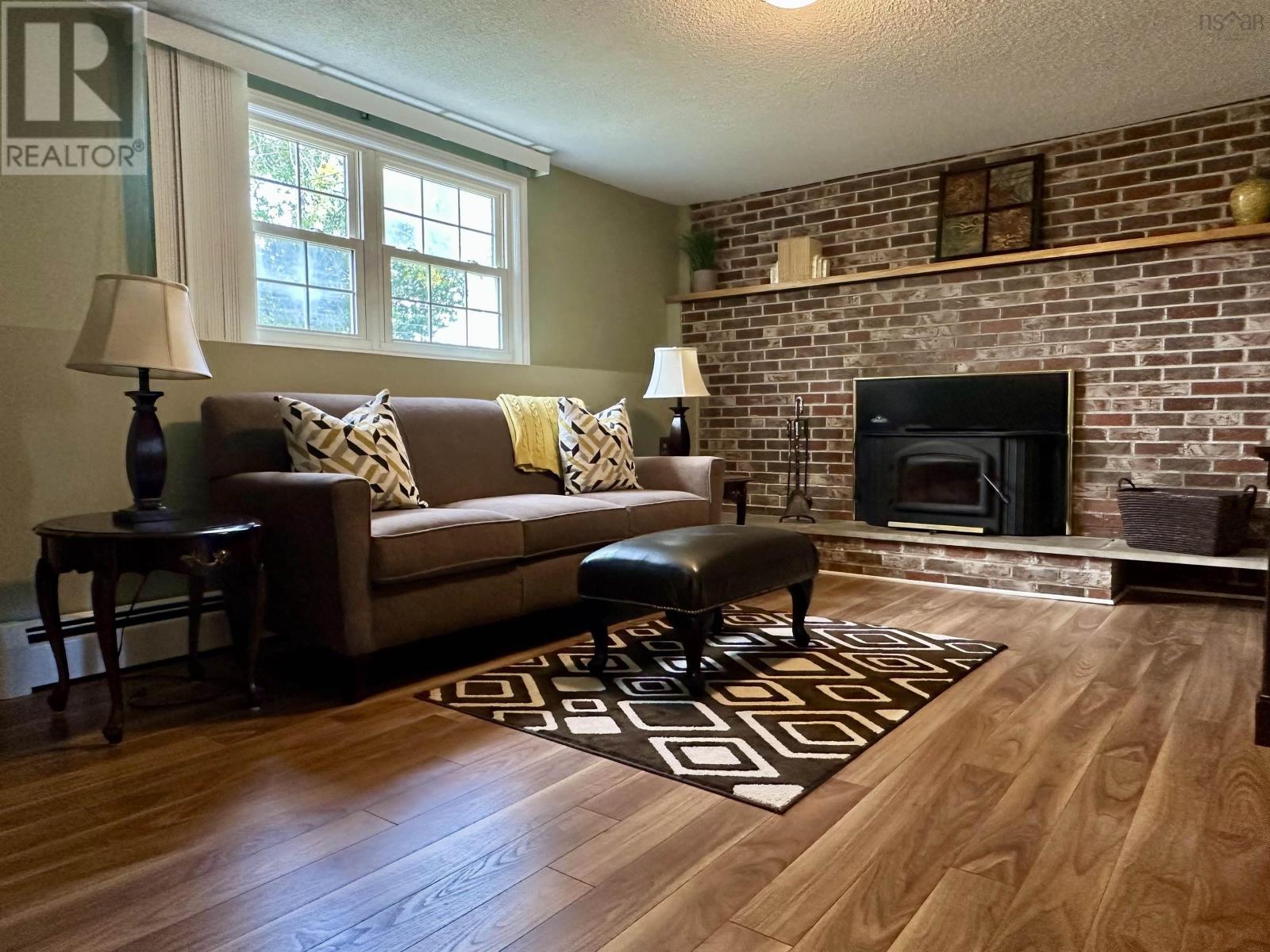 756 Forsyth Avenue, New Waterford, Nova Scotia  B1H 2Y5 - Photo 33 - 202524519