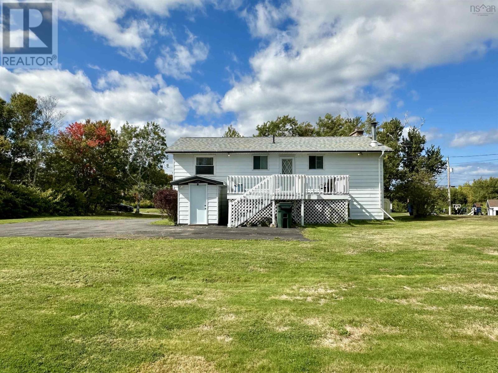 756 Forsyth Avenue, New Waterford, Nova Scotia  B1H 2Y5 - Photo 9 - 202524519