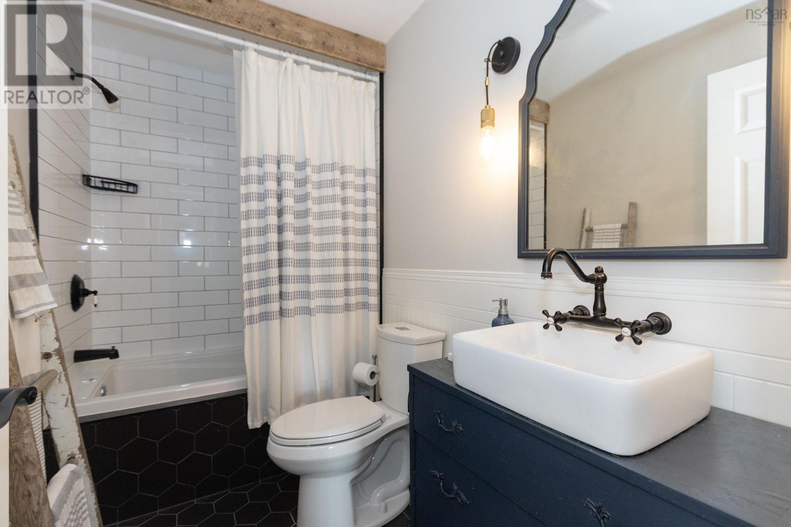 53 Leonard Drive, Mattatall Lake, Nova Scotia  B0K 1V0 - Photo 19 - 202524522