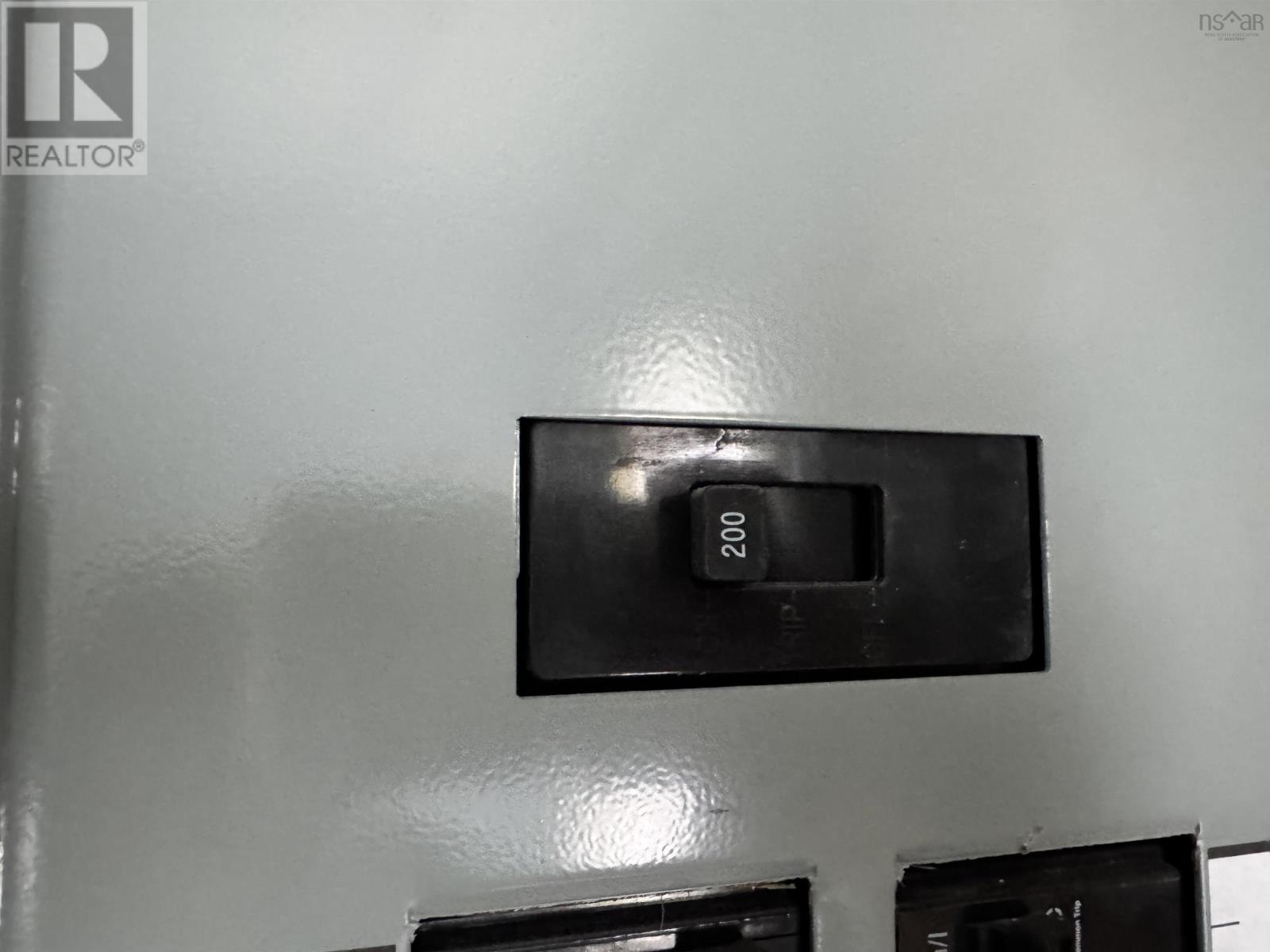 195 Commercial Street, Glace Bay, Nova Scotia  B1A 3B9 - Photo 17 - 202524525