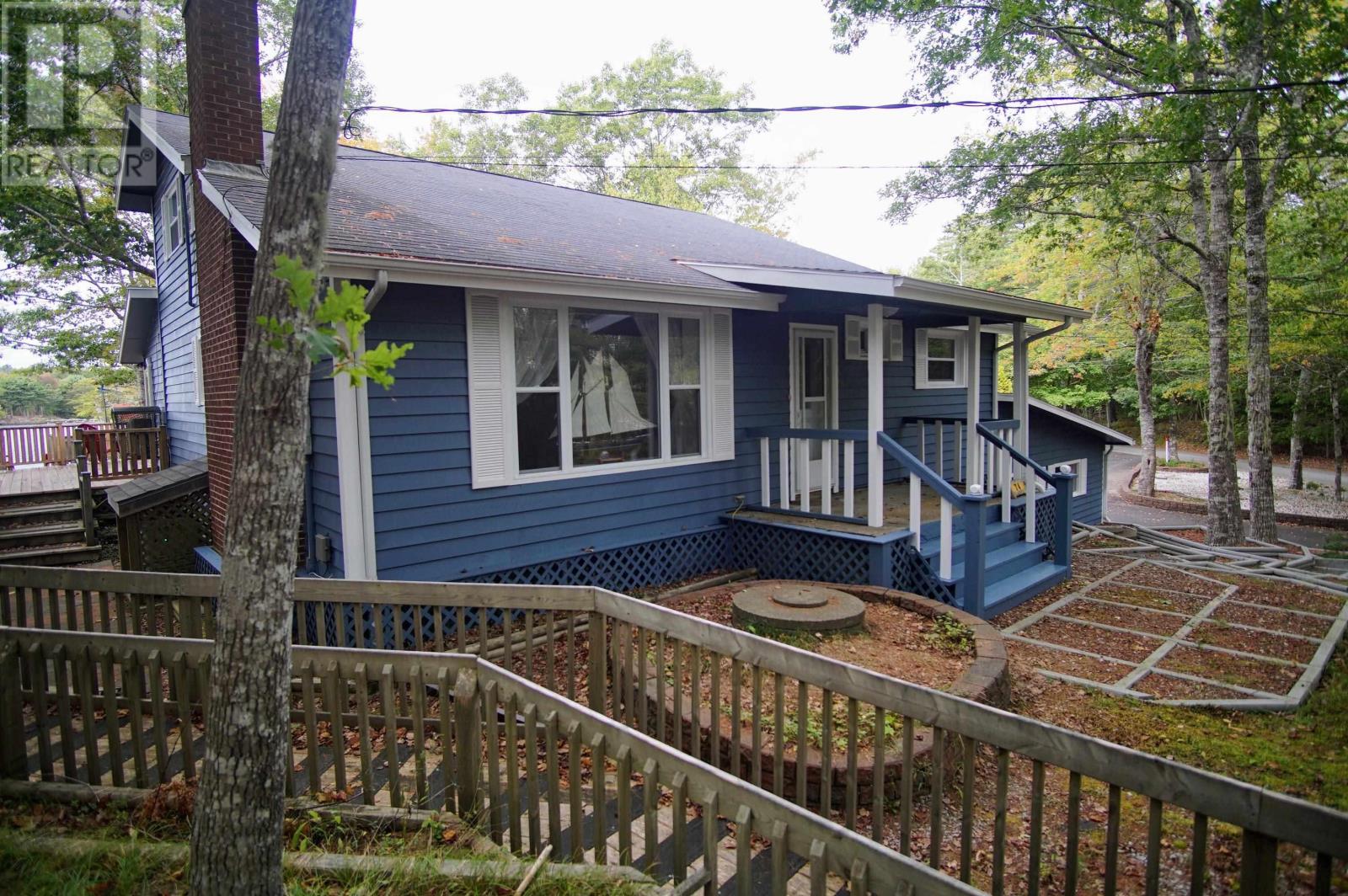 74 Mcgills Point Lane, Shelburne, Nova Scotia  B0T 1W0 - Photo 9 - 202524533