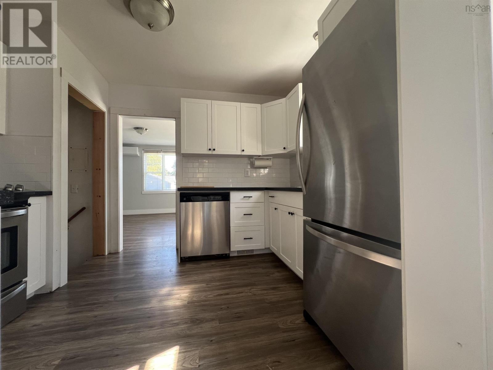 30 Nova Drive, Truro, Nova Scotia  B2N 3H4 - Photo 4 - 202524542
