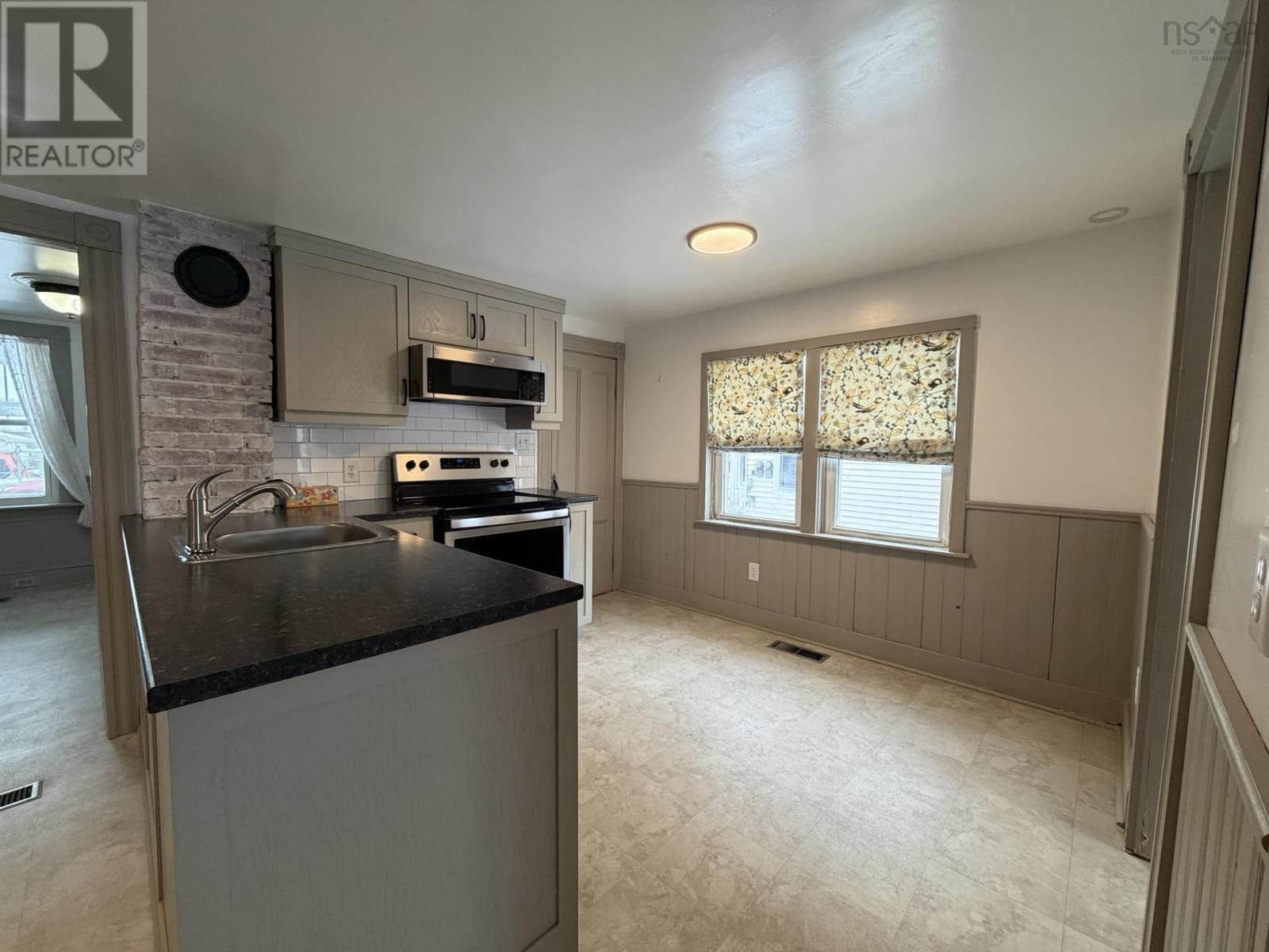 33 Ryland Avenue, Bible Hill, Nova Scotia  B2N 2V5 - Photo 13 - 202524613